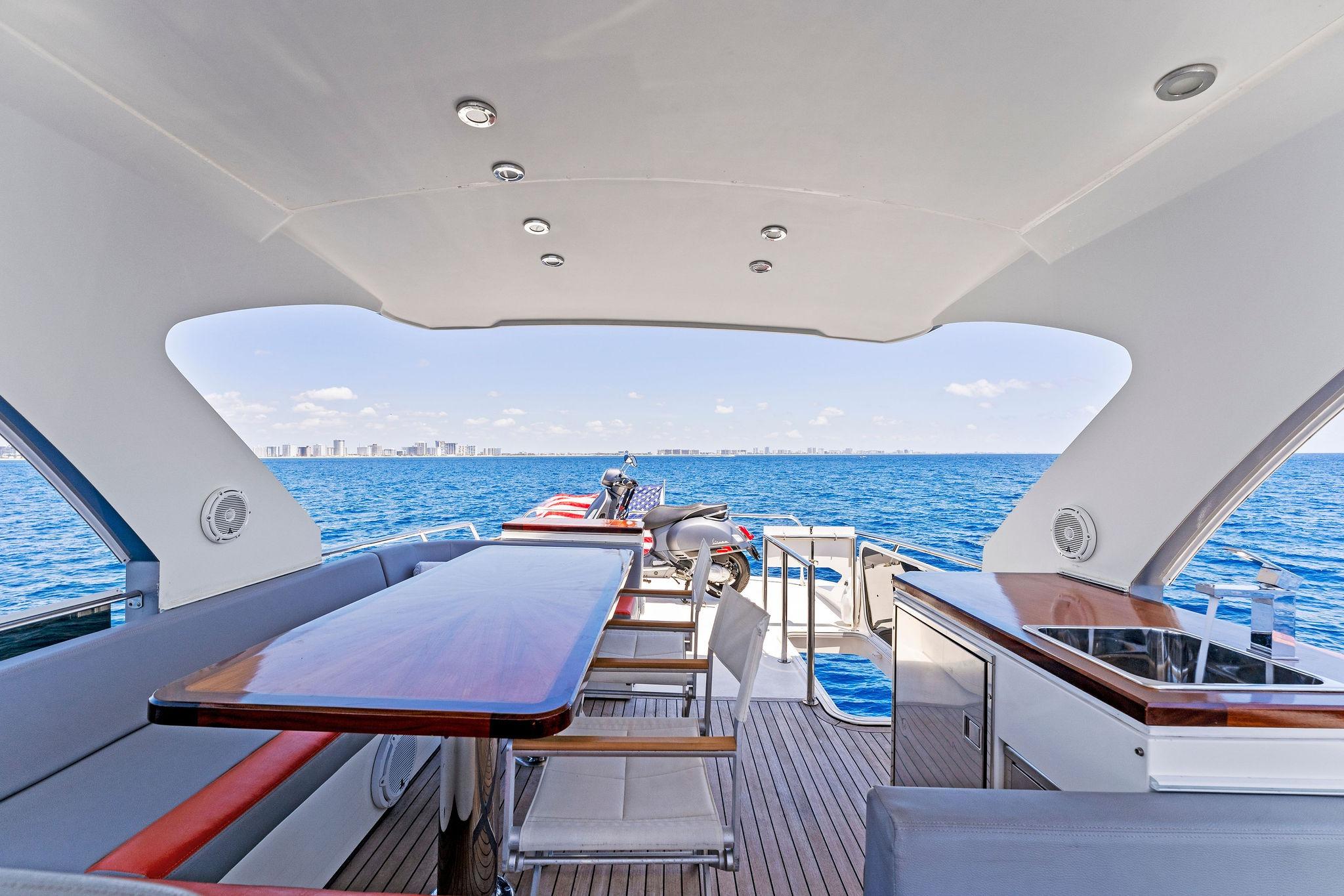 2014 Lazzara 64 in vendita (photo 36)