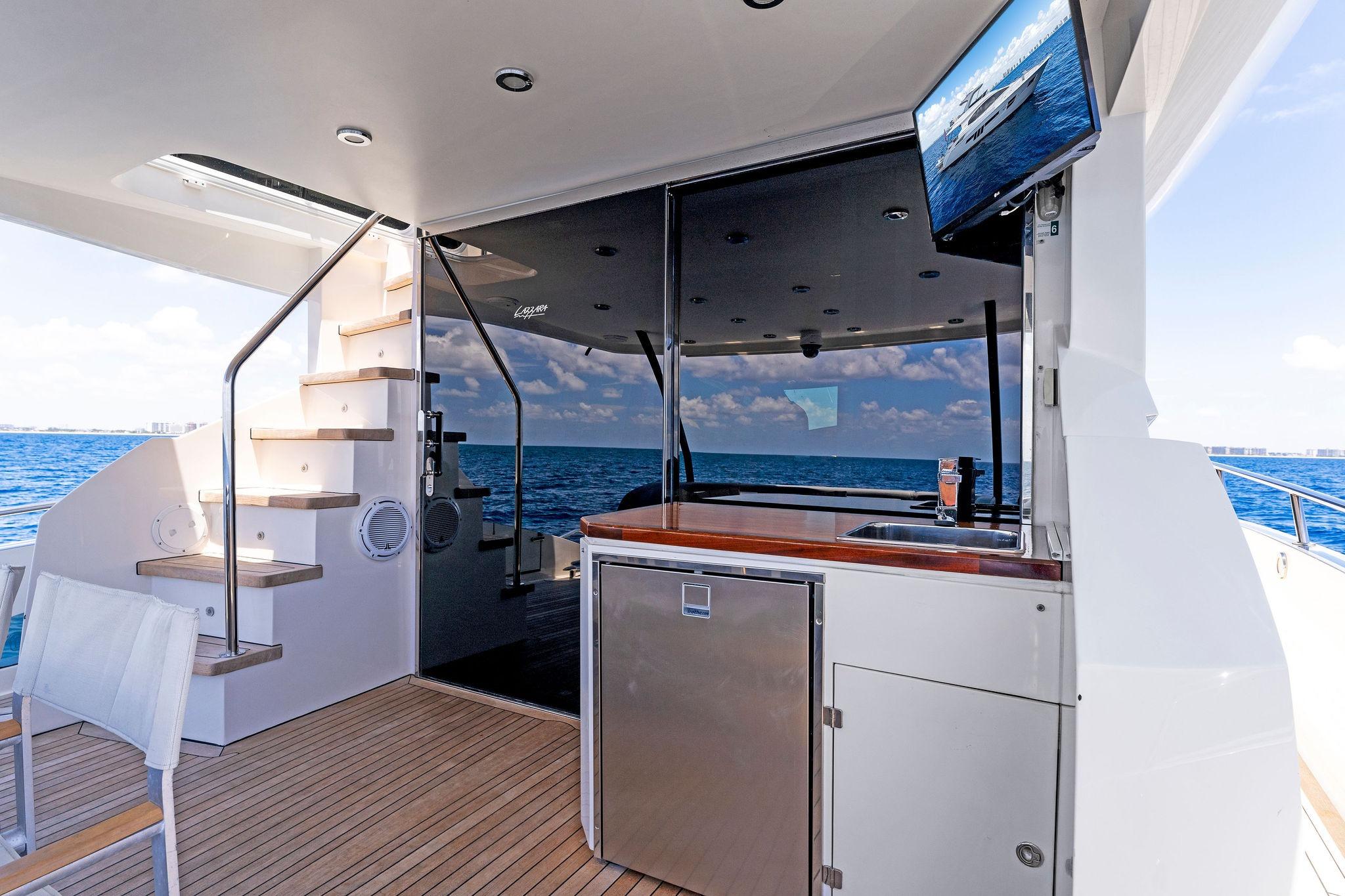 2014 Lazzara 64 in vendita (photo 47)