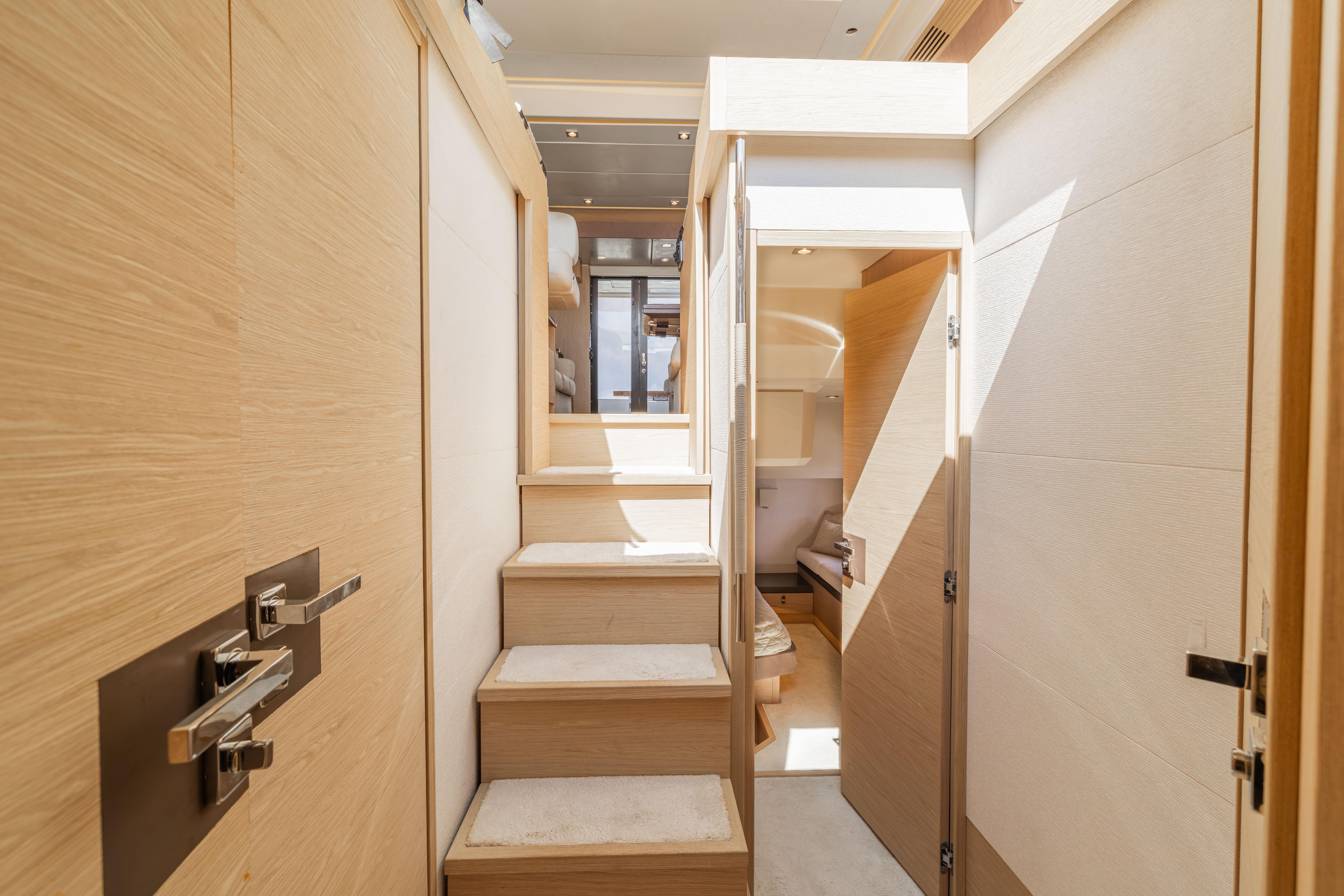 2017 Beneteau Monte Carlo 5 zu verkaufen (photo 66)