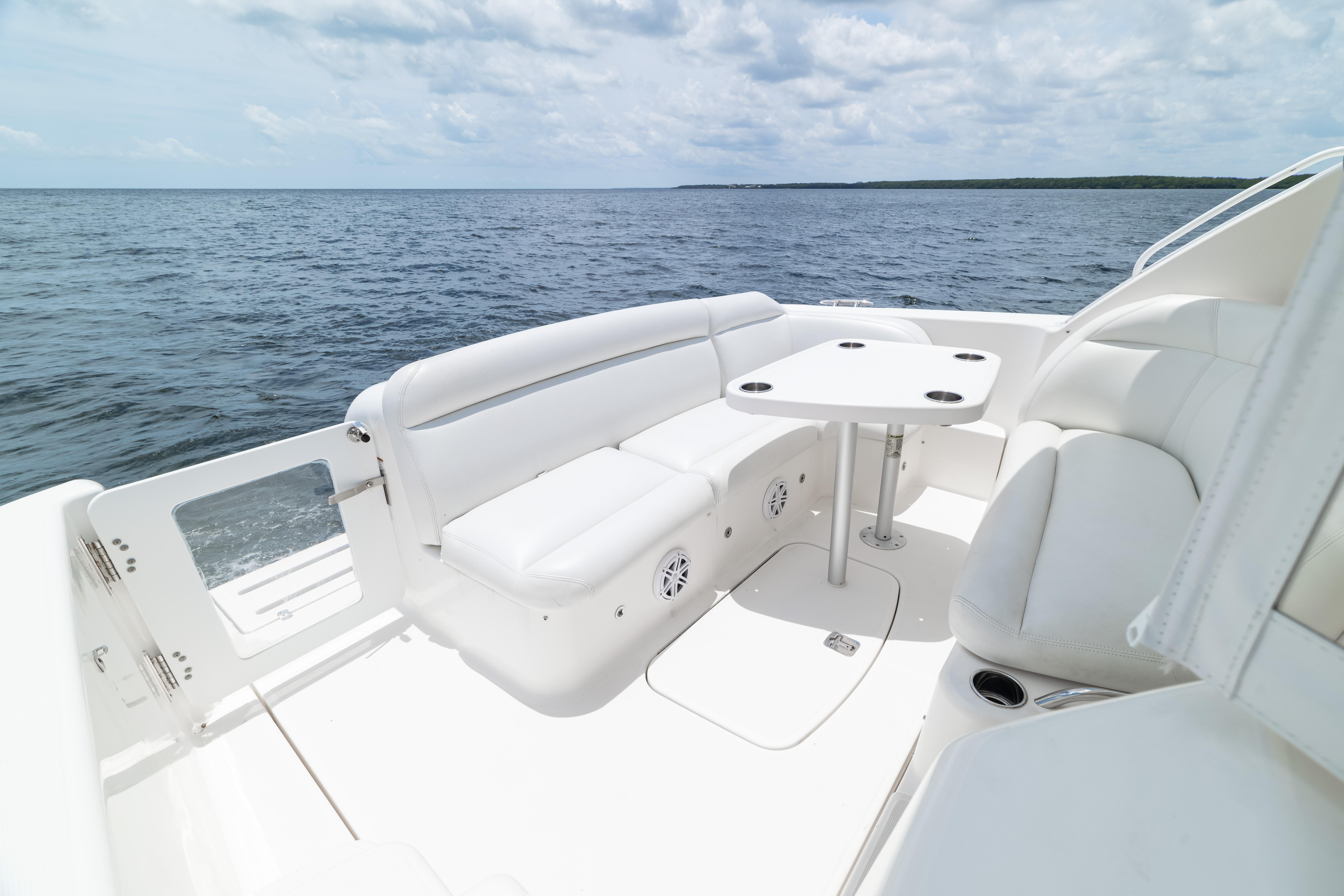 2010 Tiara Yachts 3500 Sovran LE en venta (photo 25)