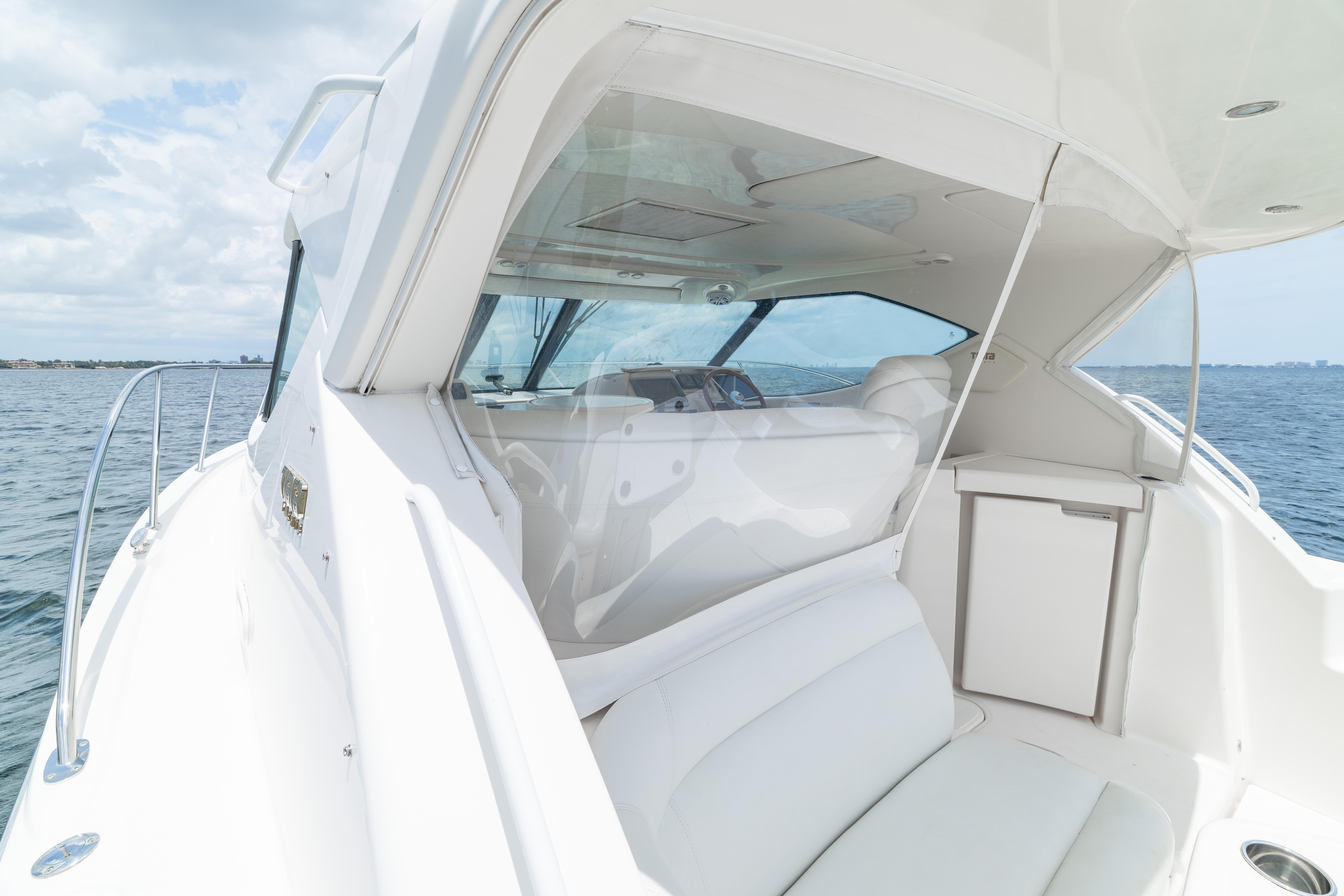 2010 Tiara Yachts 3500 Sovran LE en venta (photo 27)