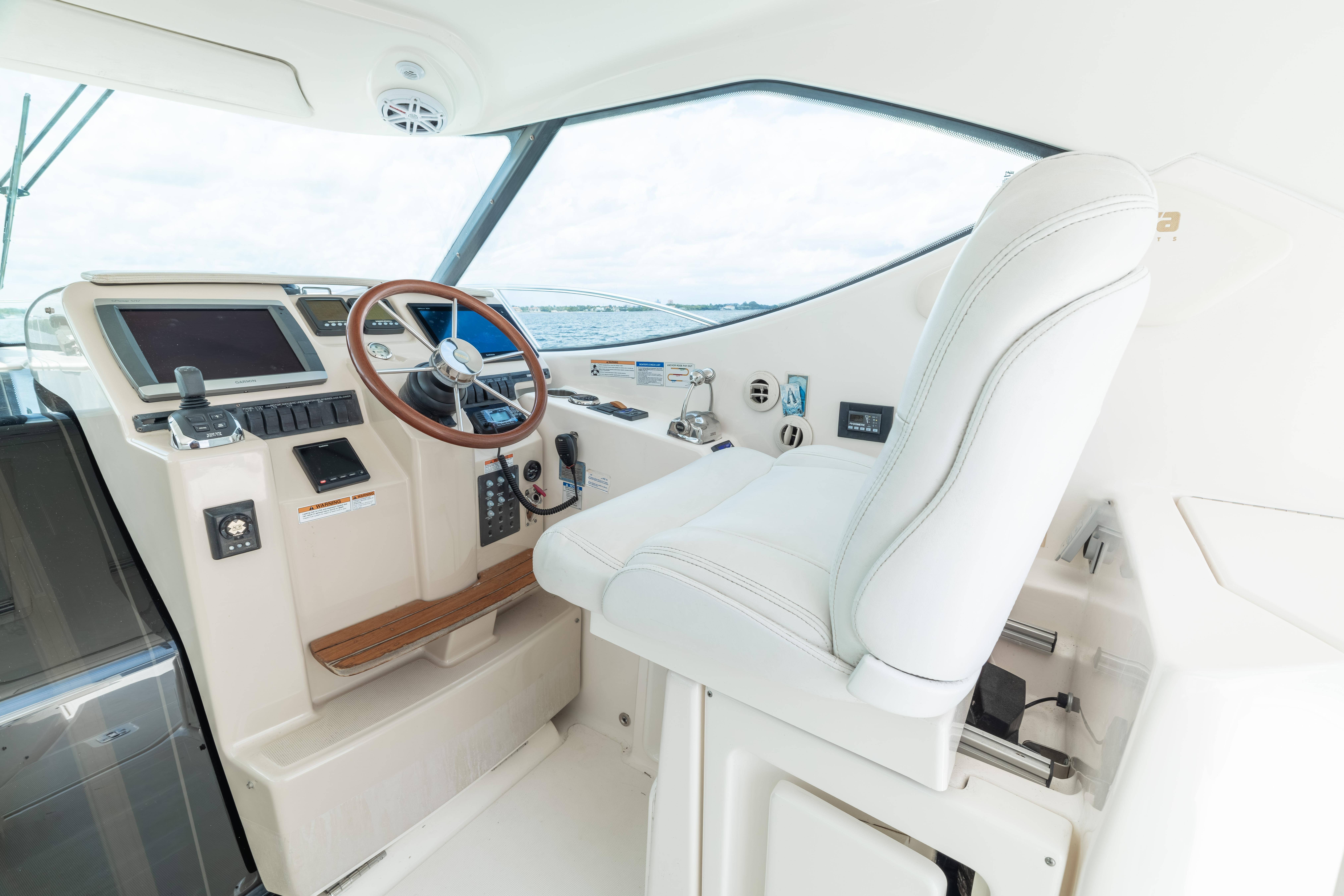 2010 Tiara Yachts 3500 Sovran LE en venta (photo 32)