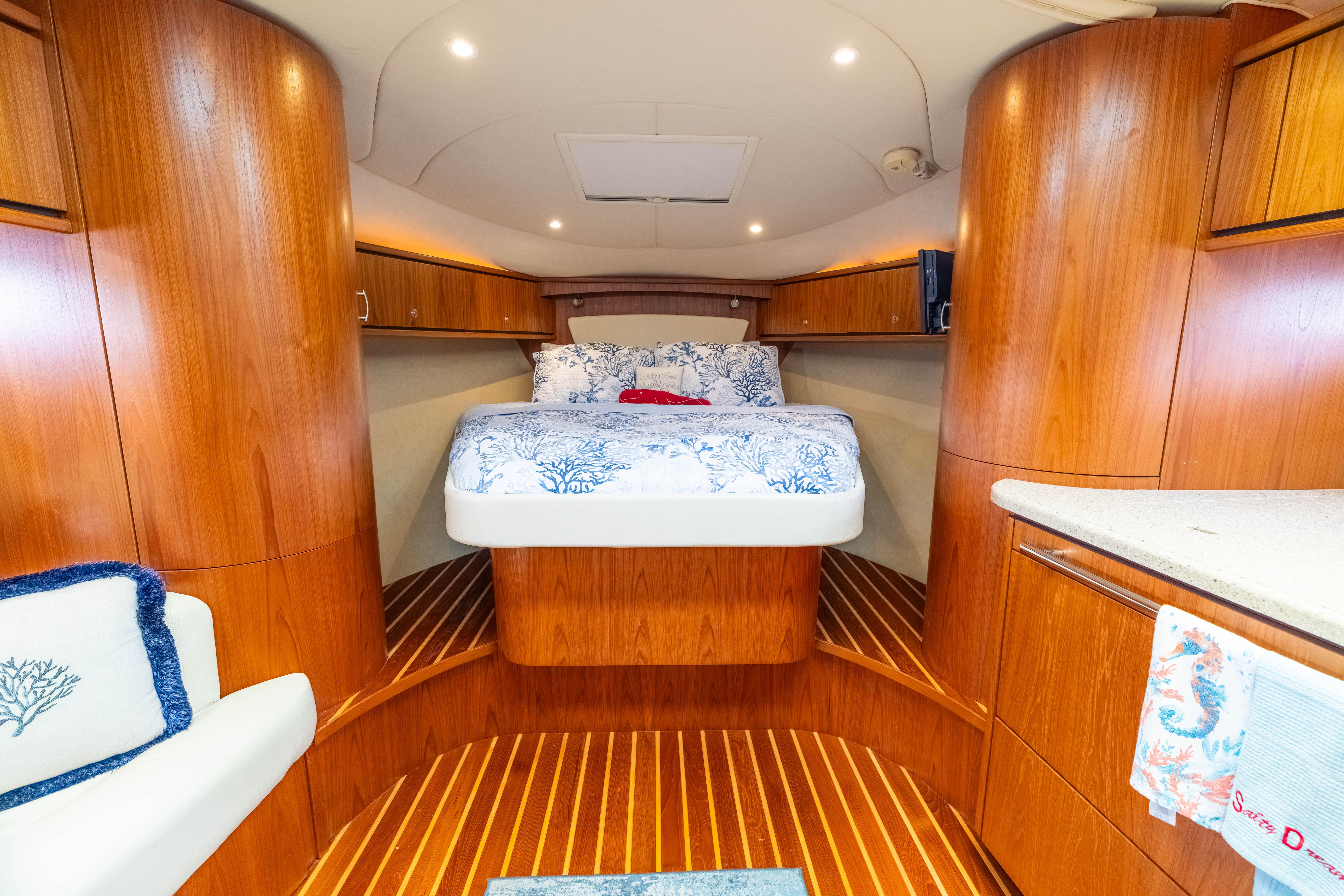 2010 Tiara Yachts 3500 Sovran LE en venta (photo 40)