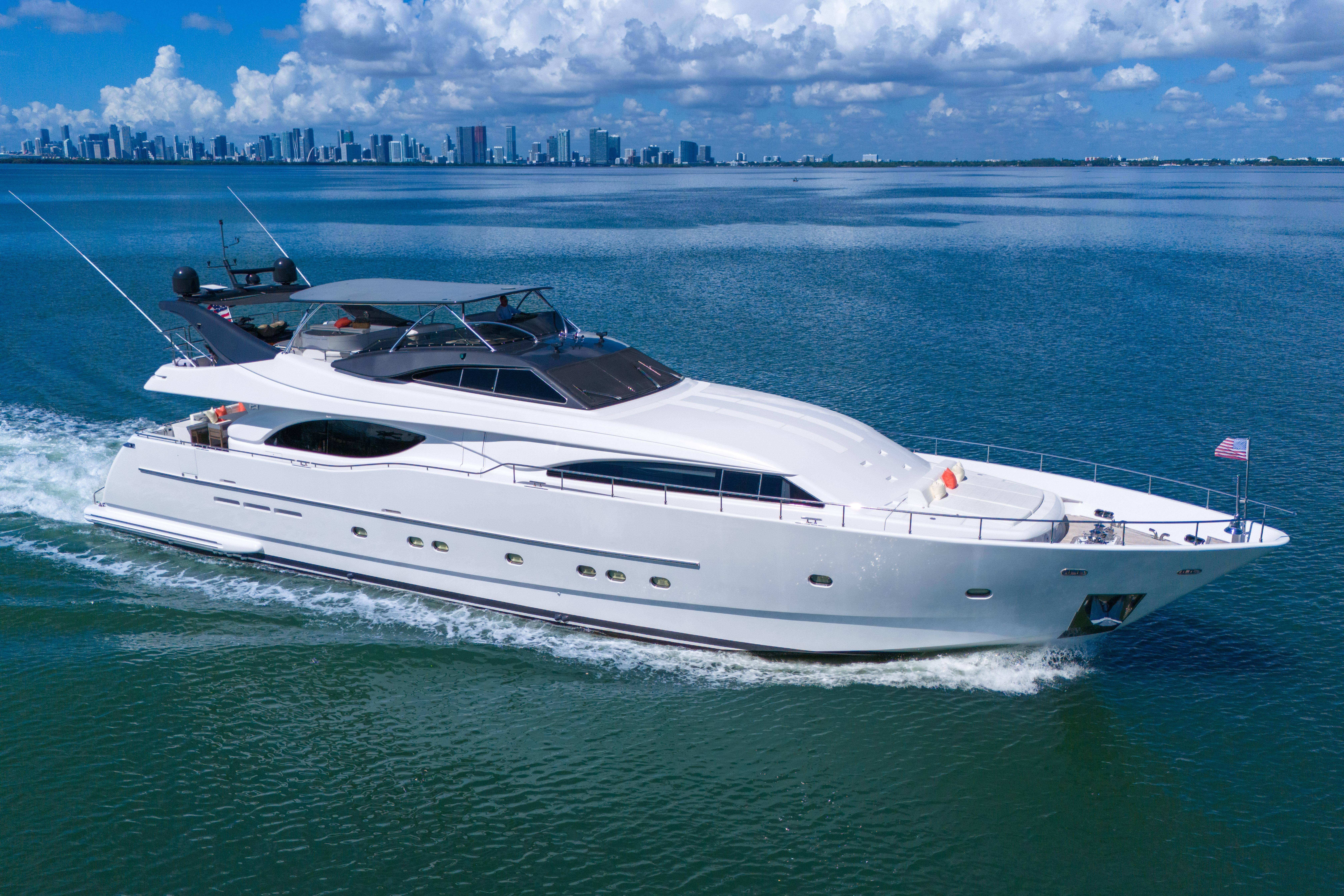 2002 Ferretti Yachts Custom Line 94 en venta (photo 3)