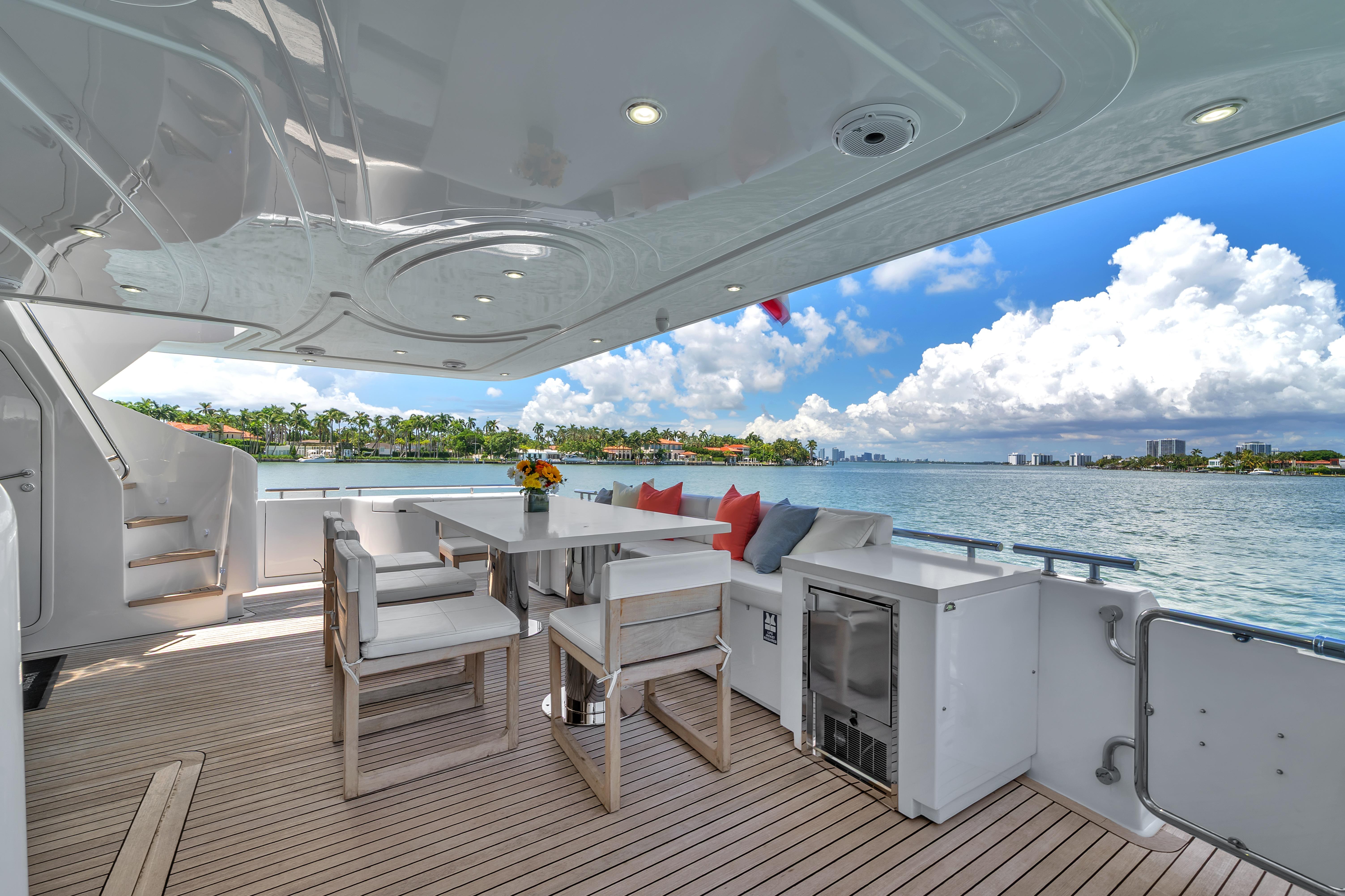 2002 Ferretti Yachts Custom Line 94 en venta (photo 29)