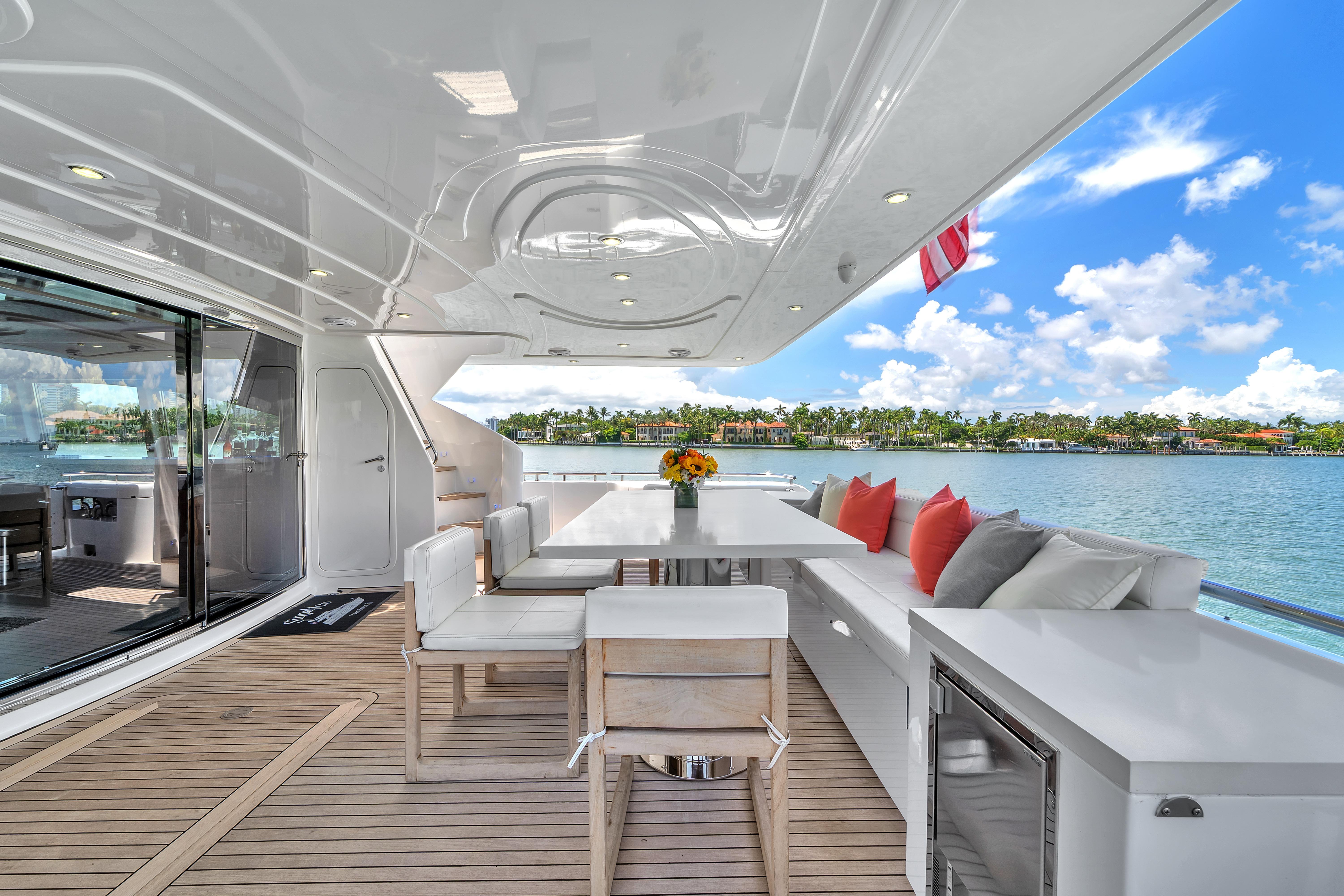 2002 Ferretti Yachts Custom Line 94 en venta (photo 32)