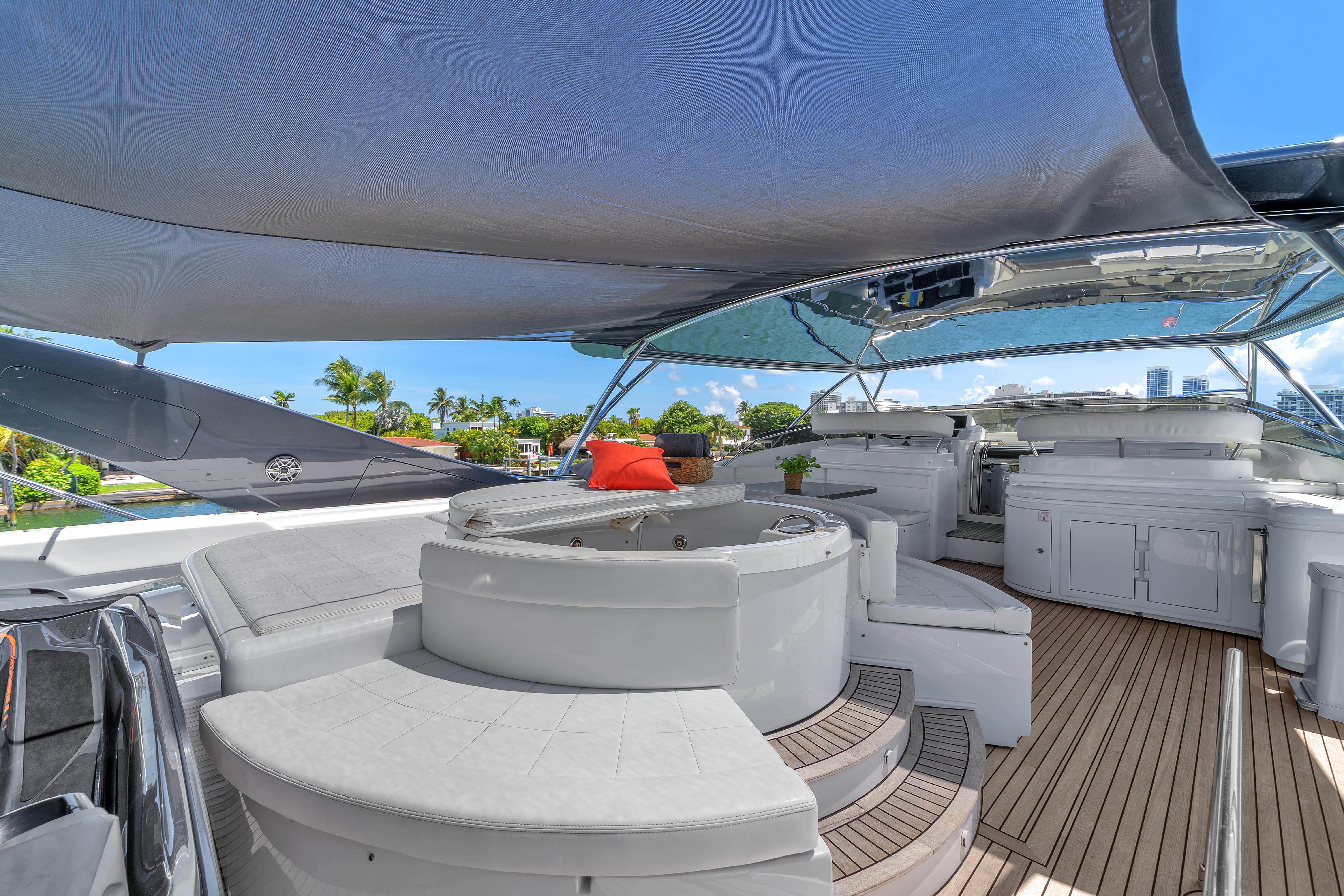 2002 Ferretti Yachts Custom Line 94 en venta (photo 60)