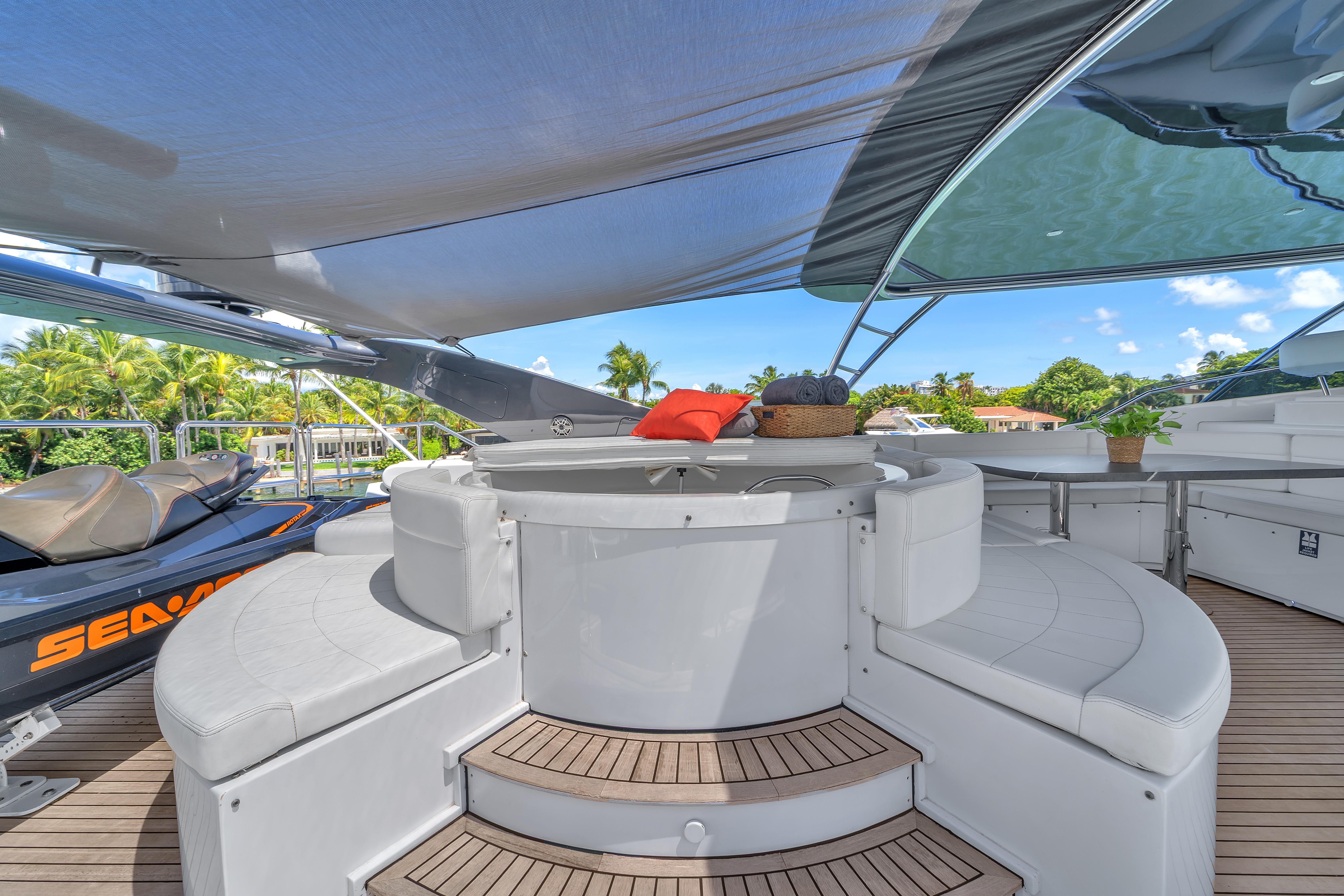 2002 Ferretti Yachts Custom Line 94 en venta (photo 61)