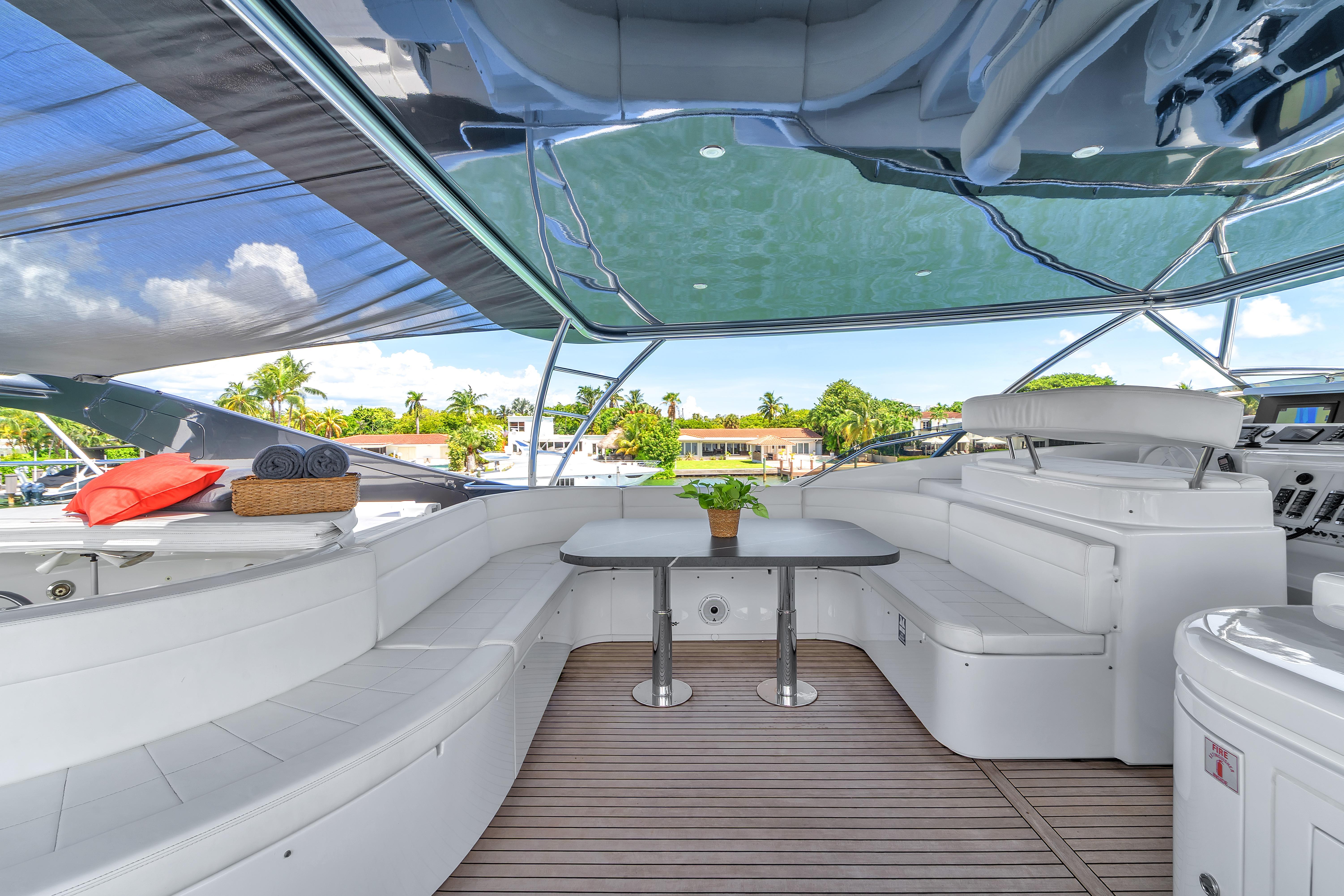 2002 Ferretti Yachts Custom Line 94 en venta (photo 63)