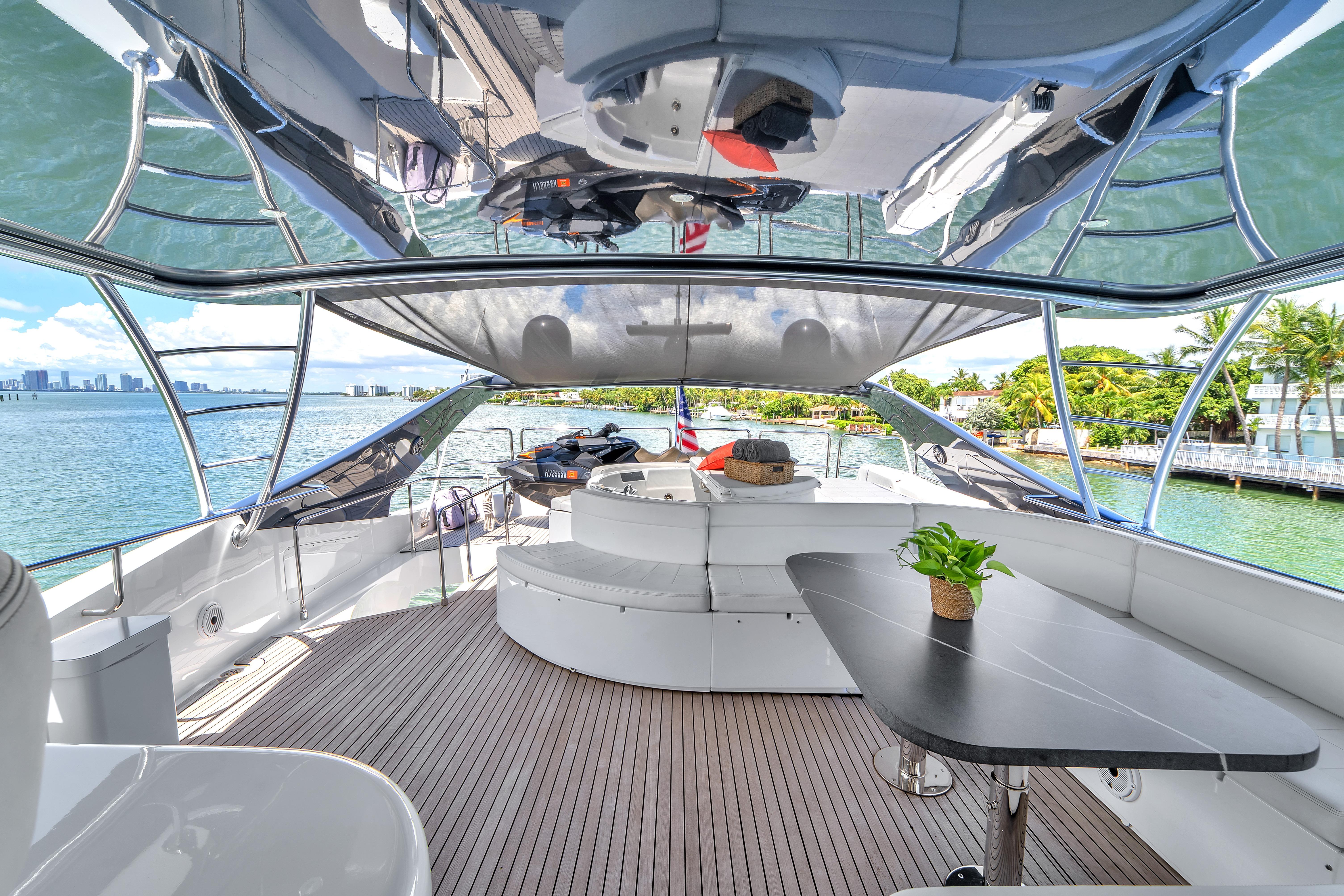 2002 Ferretti Yachts Custom Line 94 en venta (photo 73)