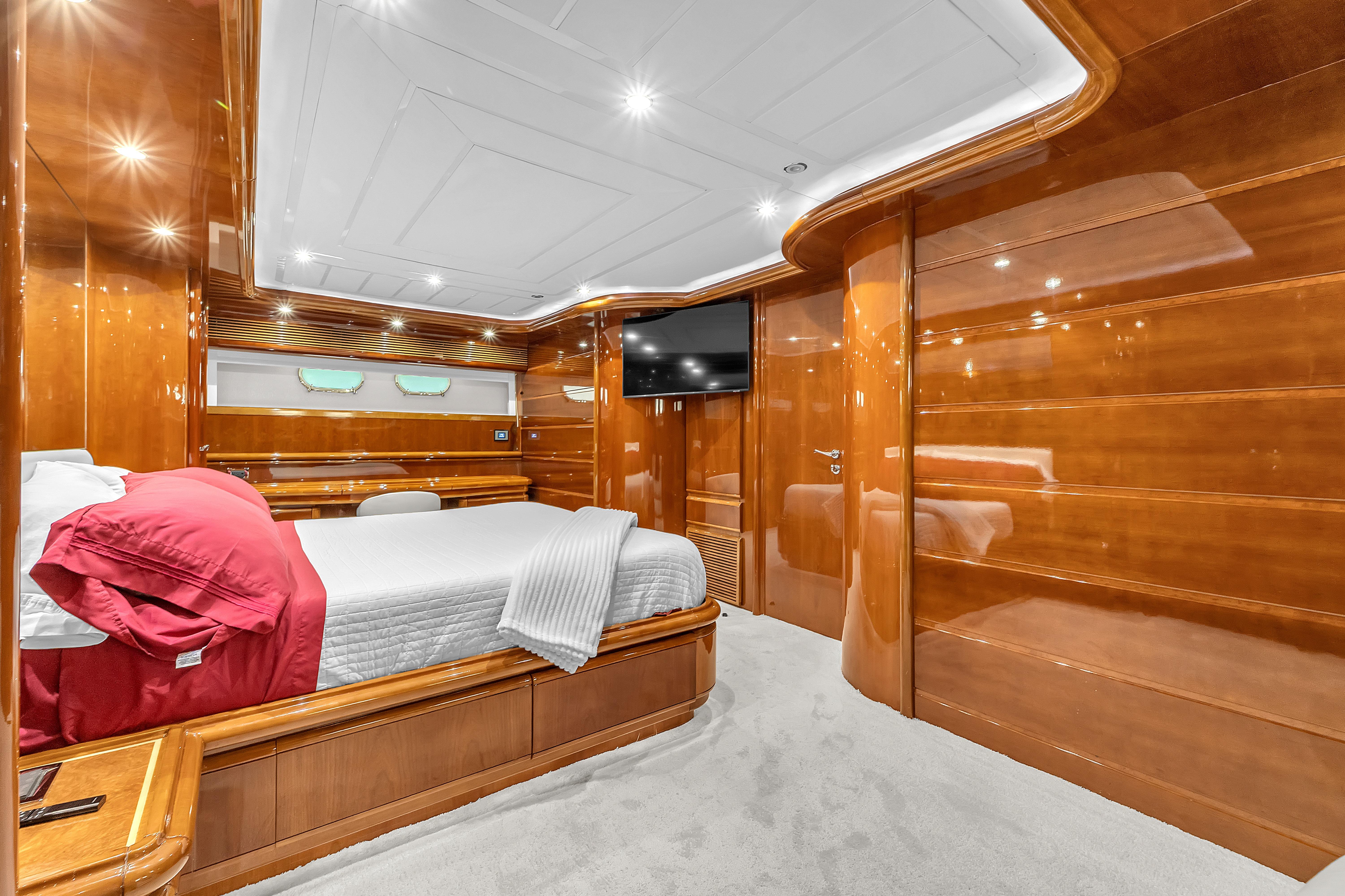 2002 Ferretti Yachts Custom Line 94 en venta (photo 93)