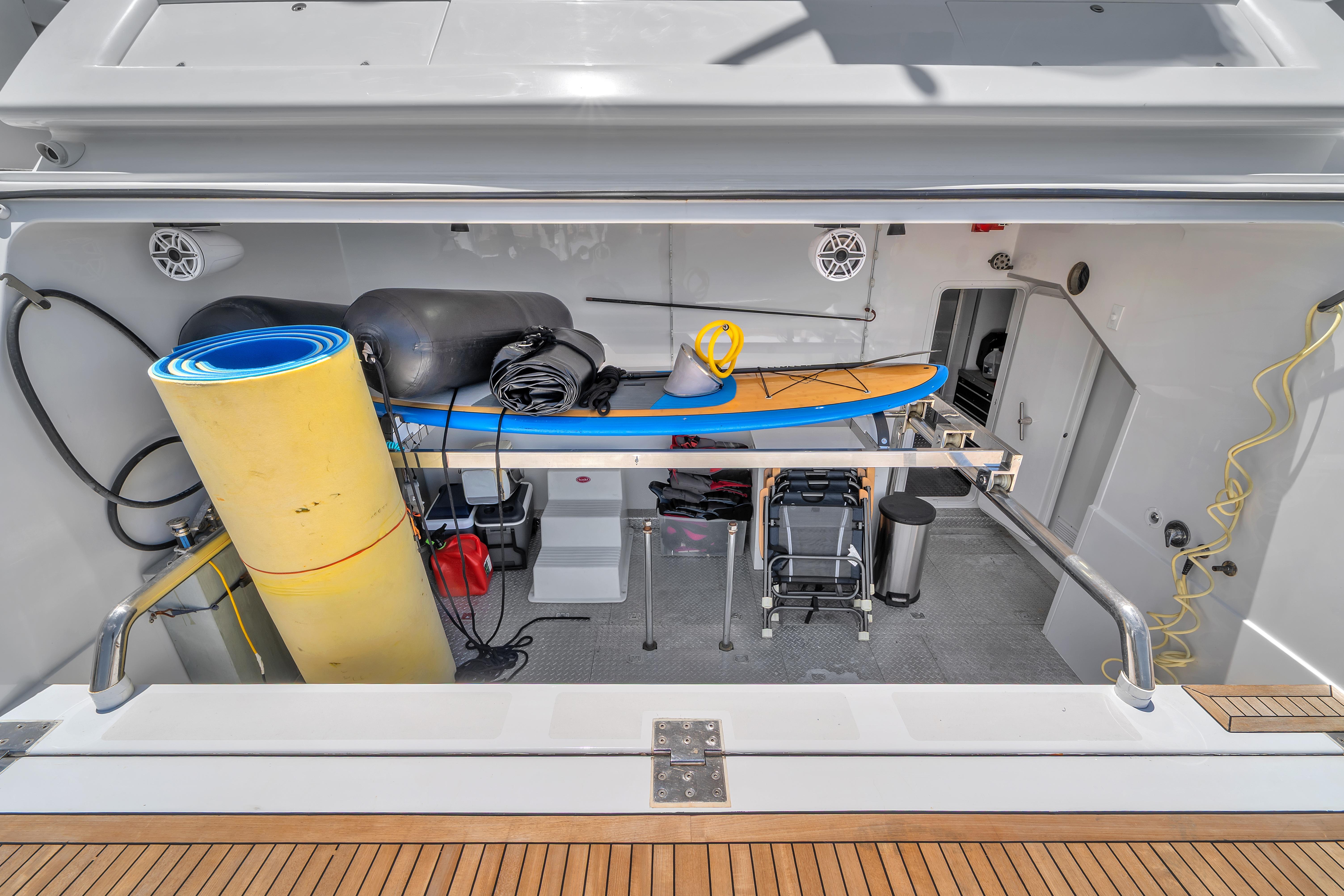 2002 Ferretti Yachts Custom Line 94 en venta (photo 112)