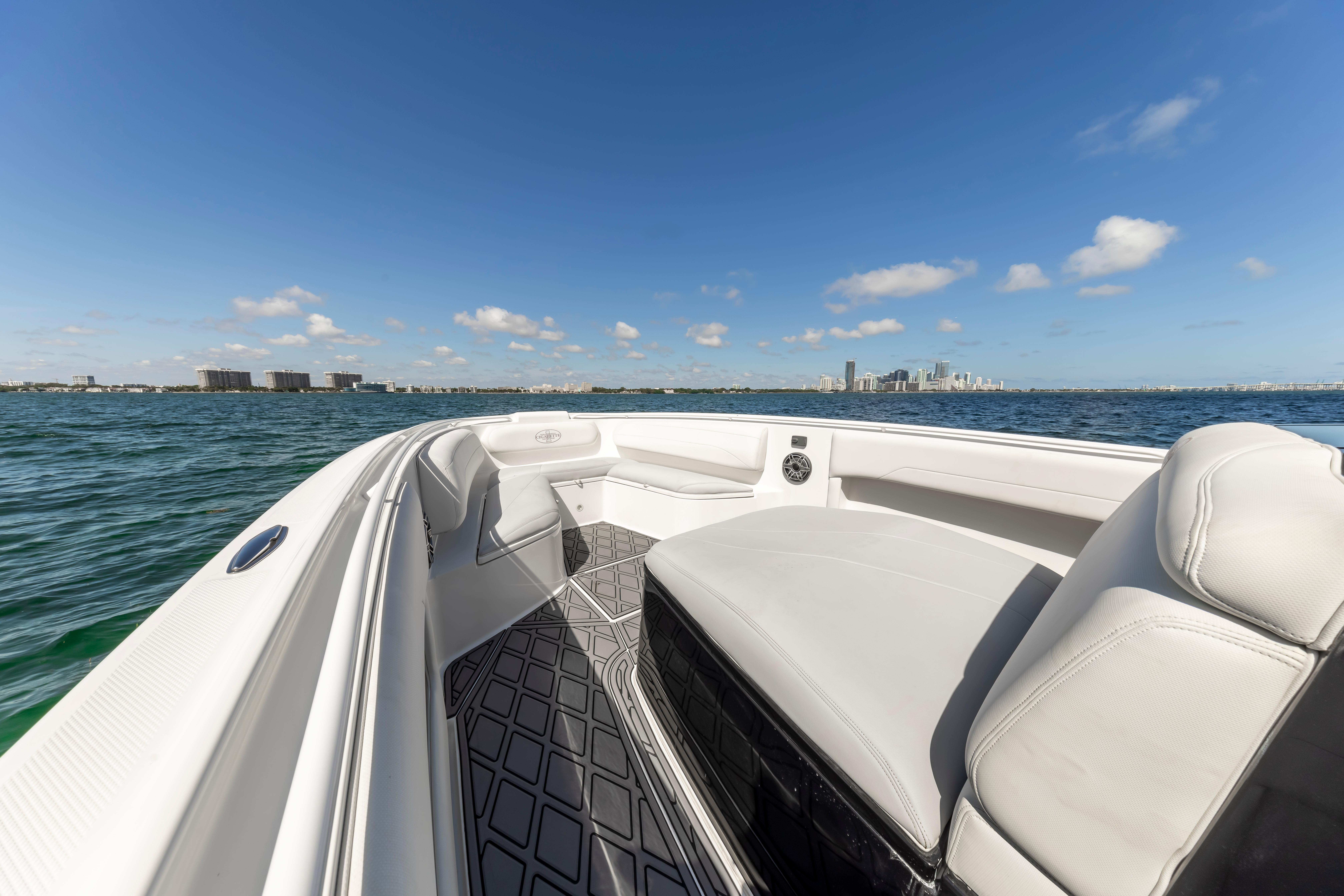 2016 Cigarette 41' GTR zu verkaufen (photo 17)