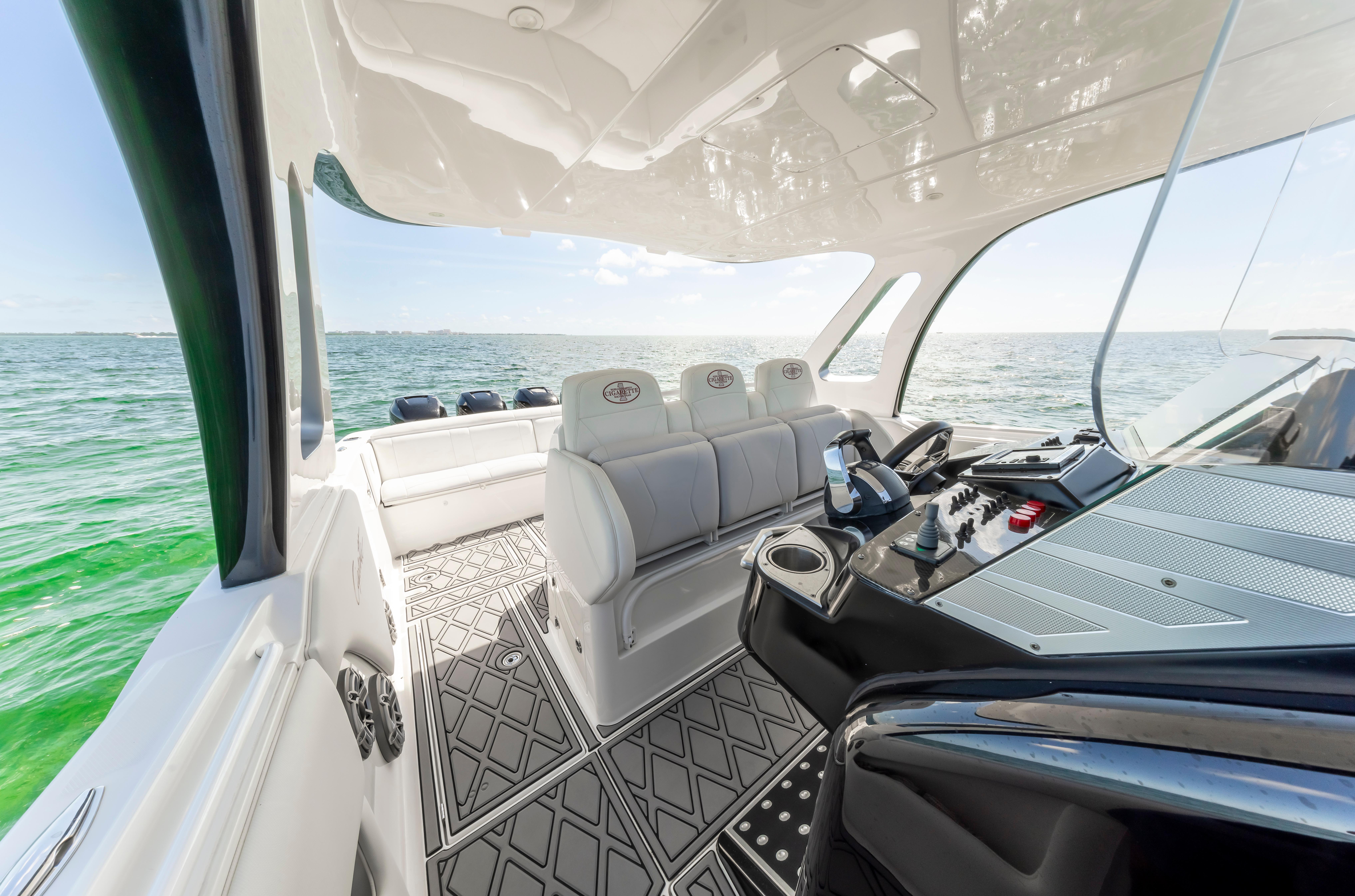 2016 Cigarette 41' GTR zu verkaufen (photo 24)