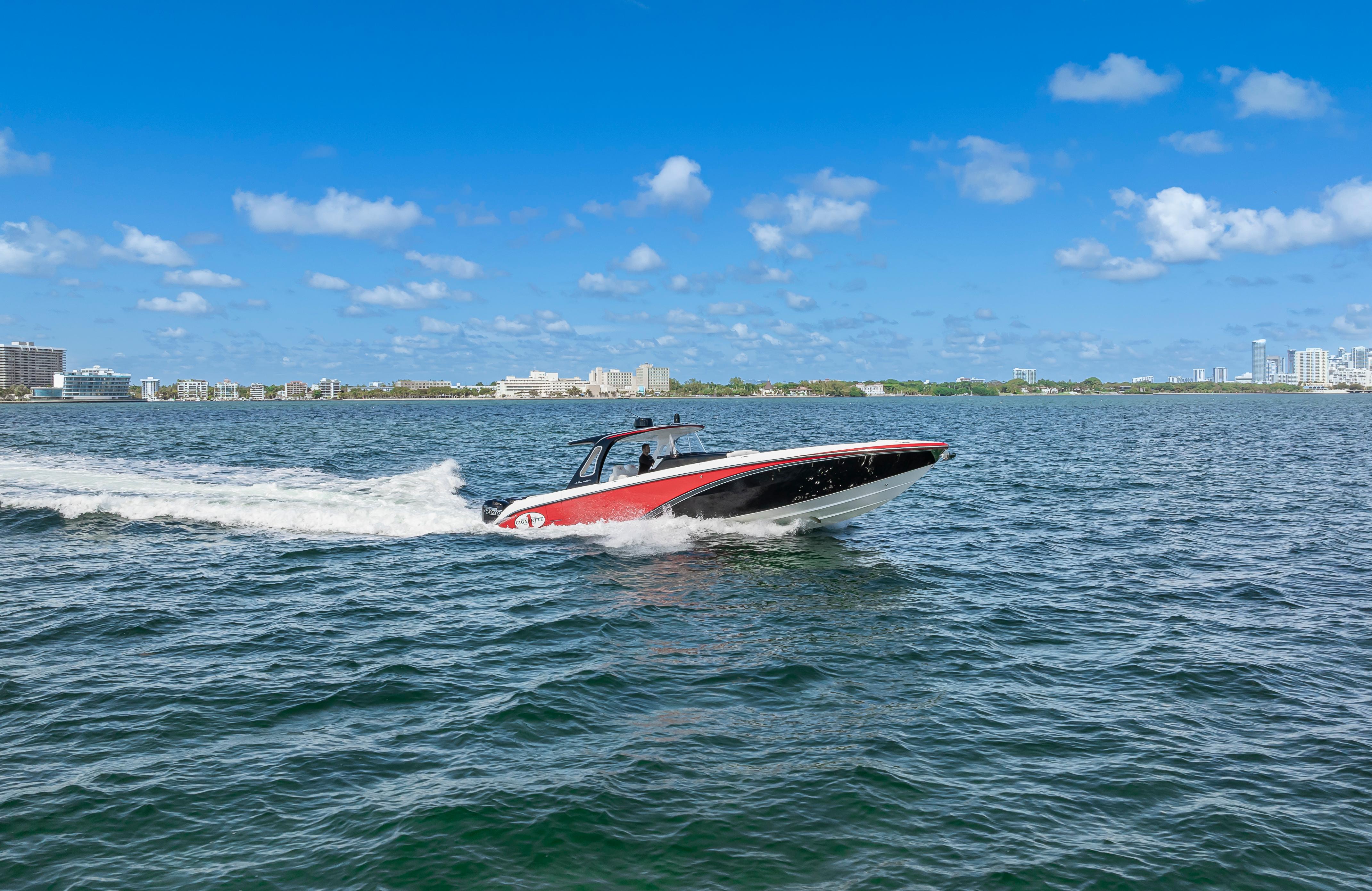 2016 Cigarette 41' GTR zu verkaufen (photo 46)