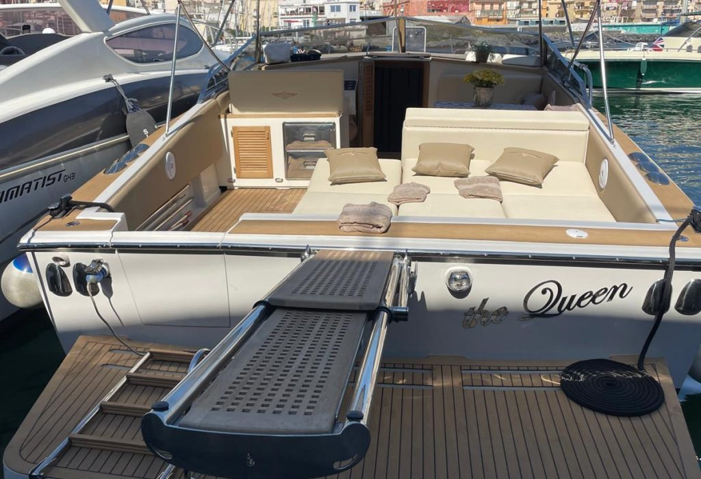 2008 Tornado Flushdeck 38 zu verkaufen (photo 4)