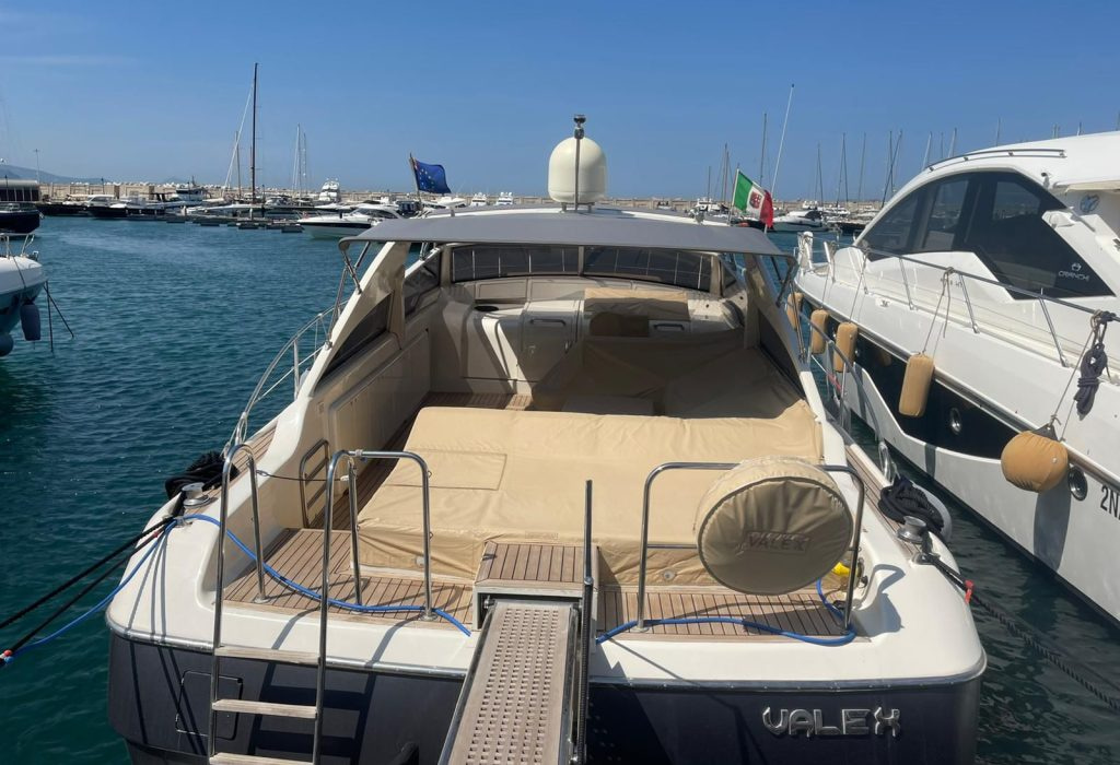 1995 Italcraft Ipanema 53 for charter (photo 21)