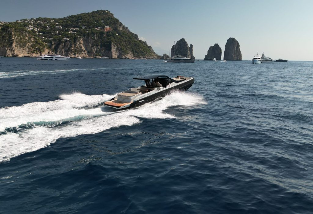 2025 Sacs Rebel 47 – EFB version en alquiler (photo 5)