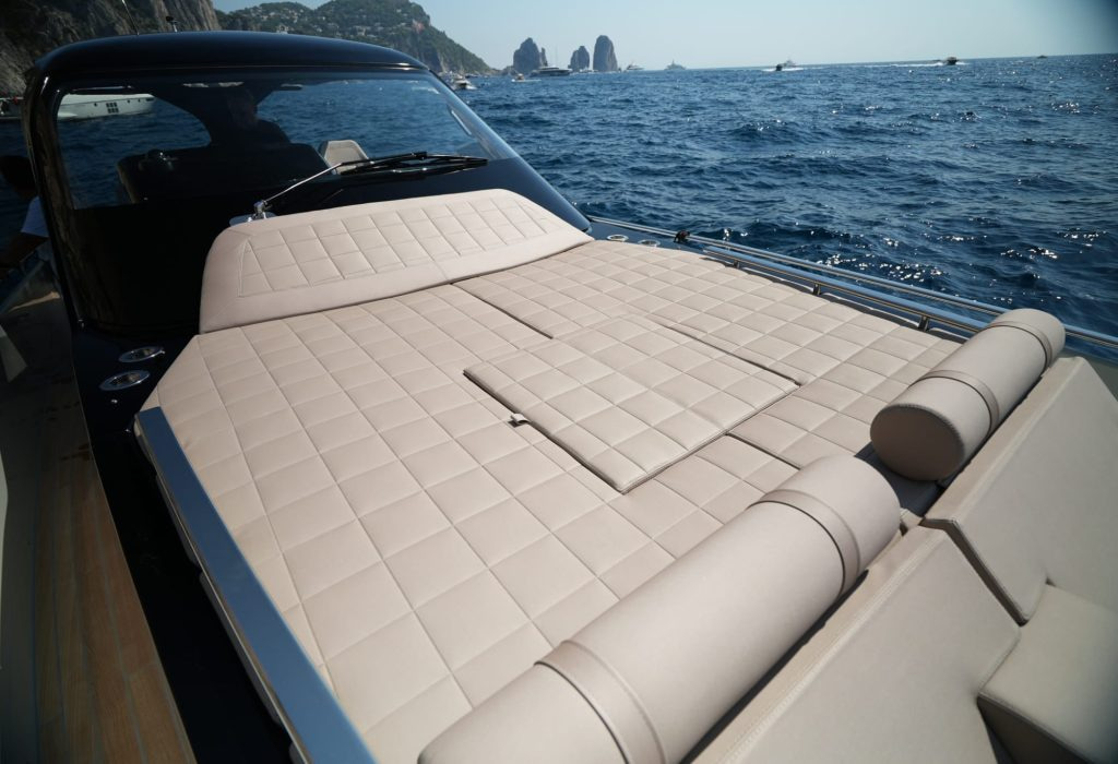 2025 Sacs Rebel 47 – EFB version en alquiler (photo 6)