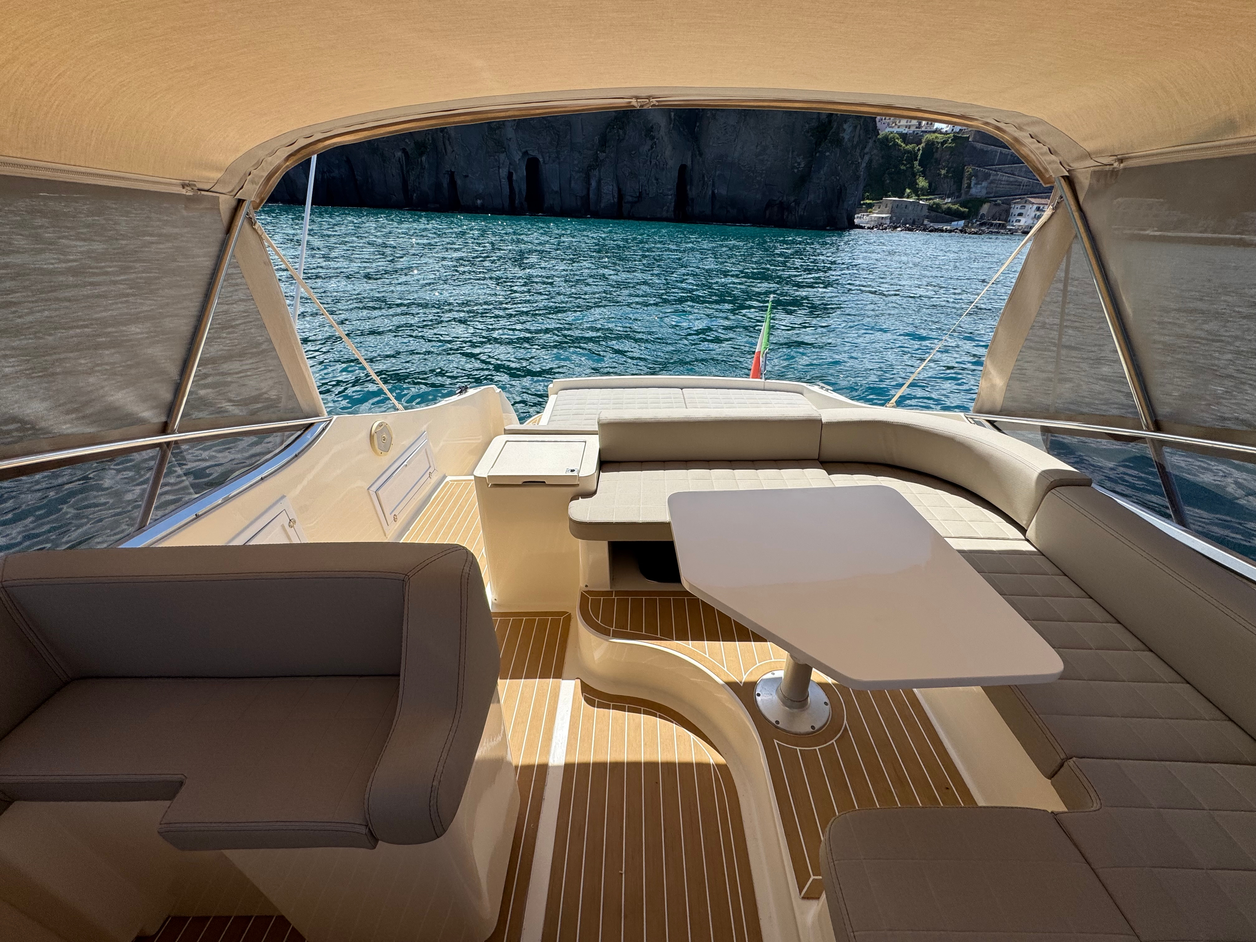 1996 Baia 43 Zero for charter (photo 6)