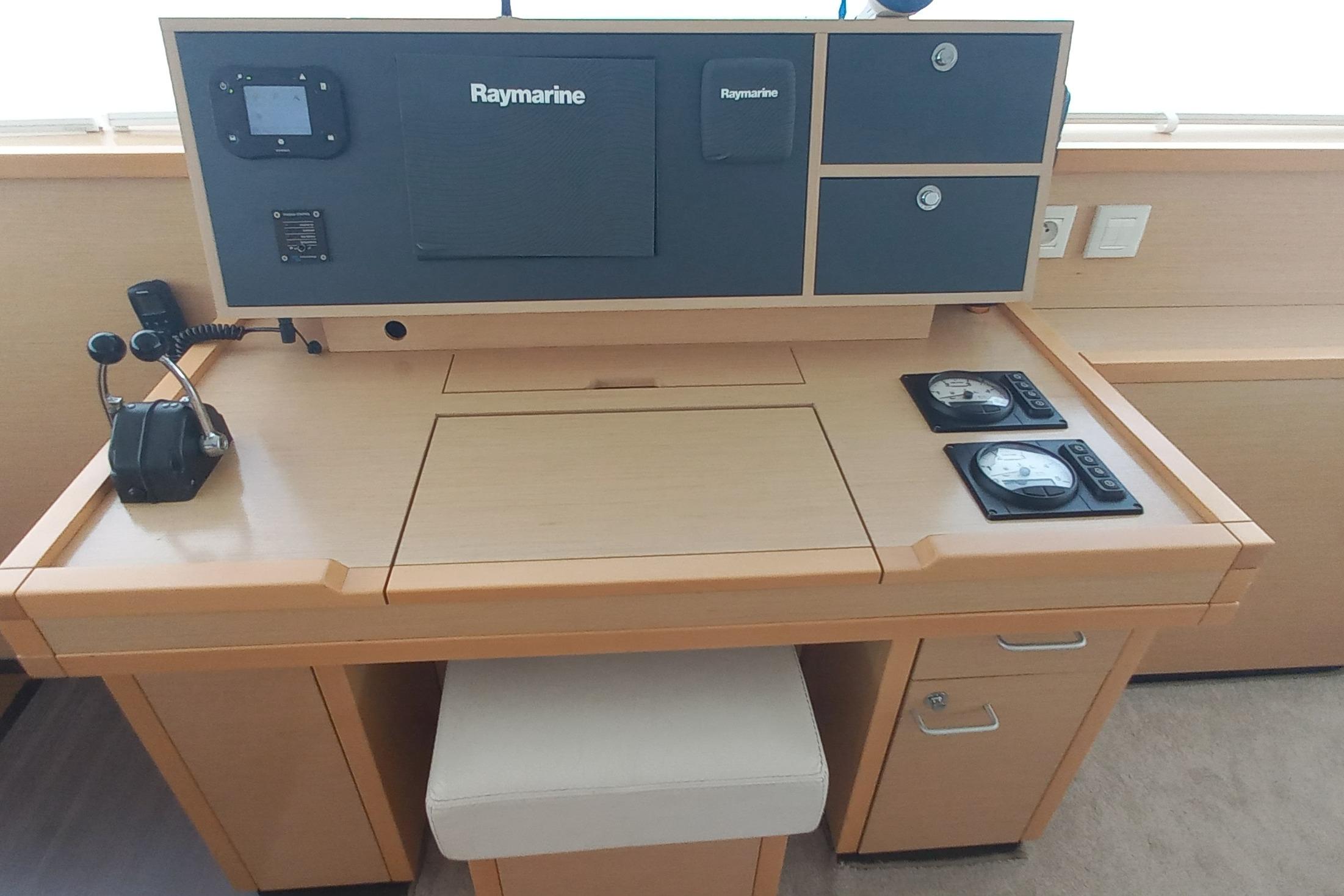 2014 Lagoon 52 F for sale (photo 61)