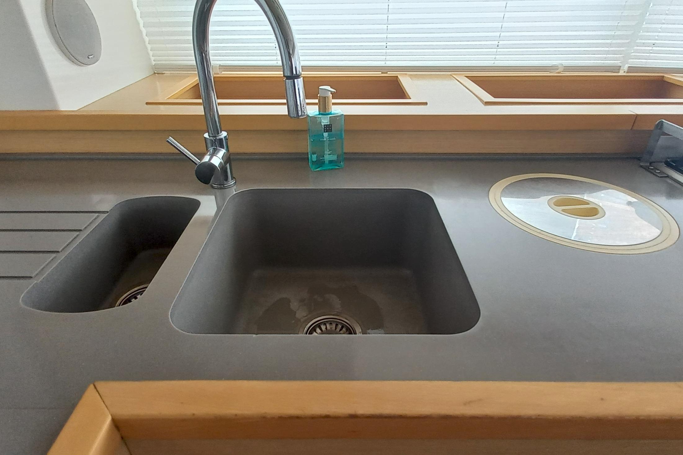 2014 Lagoon 52 F for sale (photo 65)