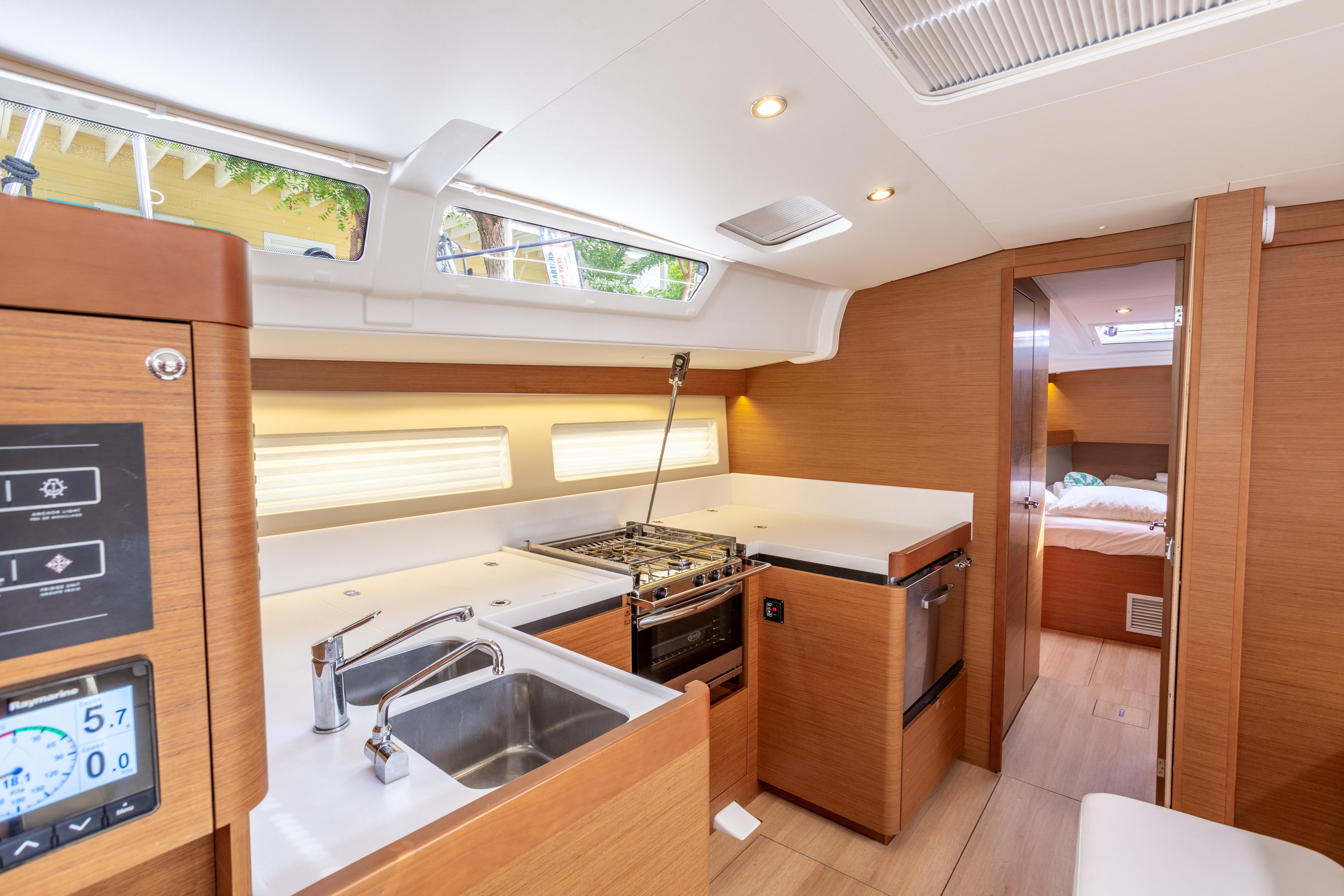 2020 Jeanneau Sun Odyssey 490 en venta (photo 26)