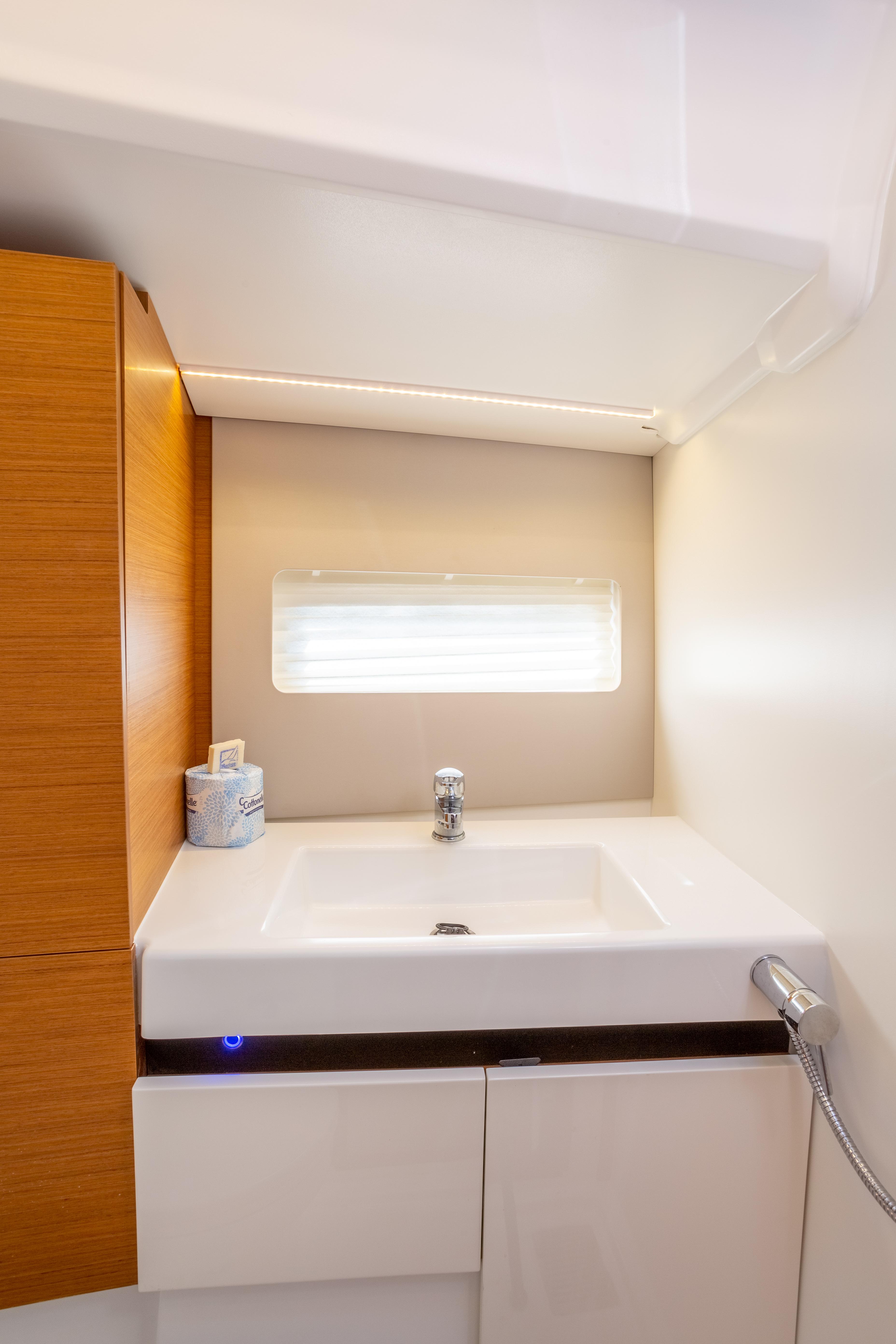 2020 Jeanneau Sun Odyssey 490 en venta (photo 35)