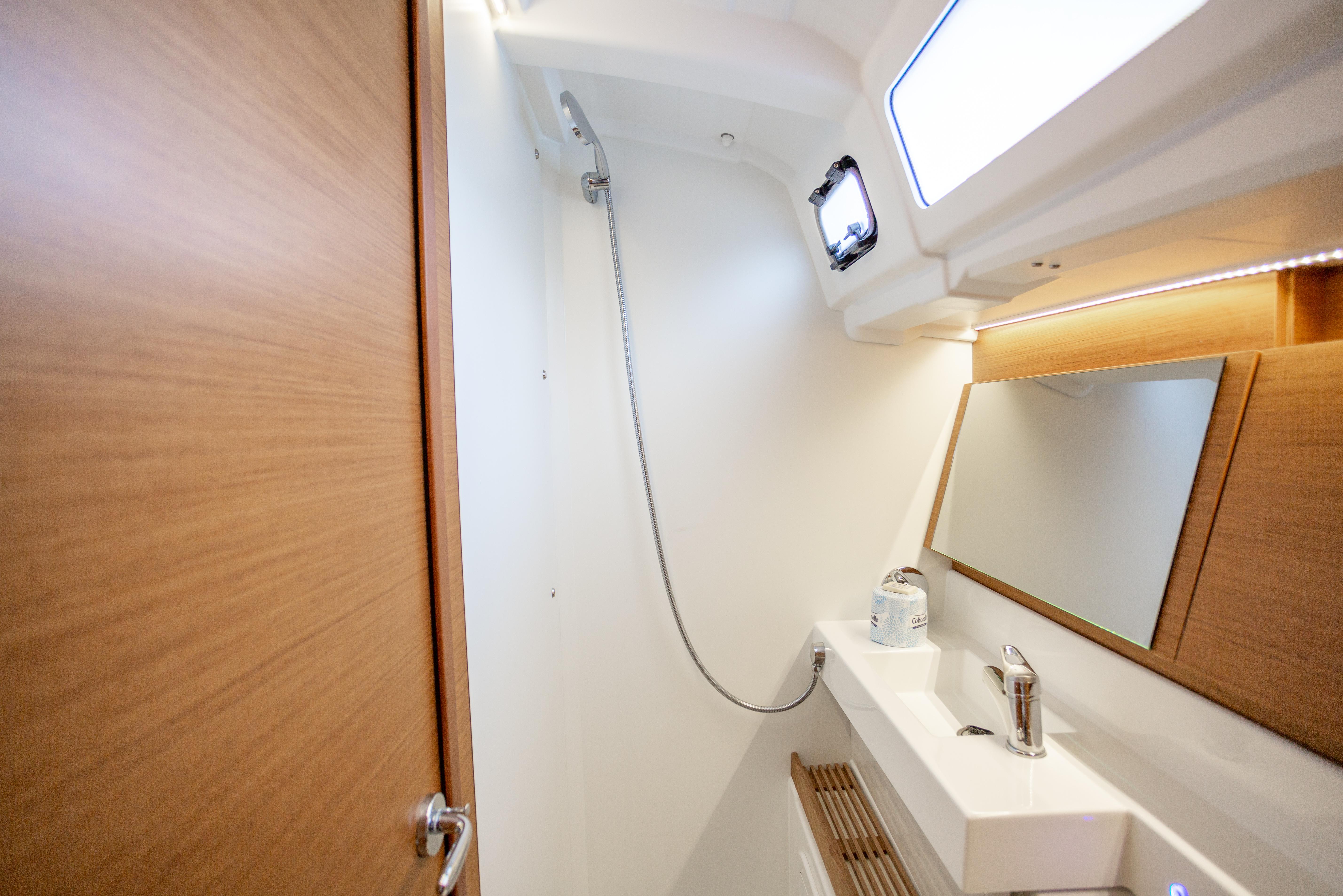 2020 Jeanneau Sun Odyssey 490 en venta (photo 39)