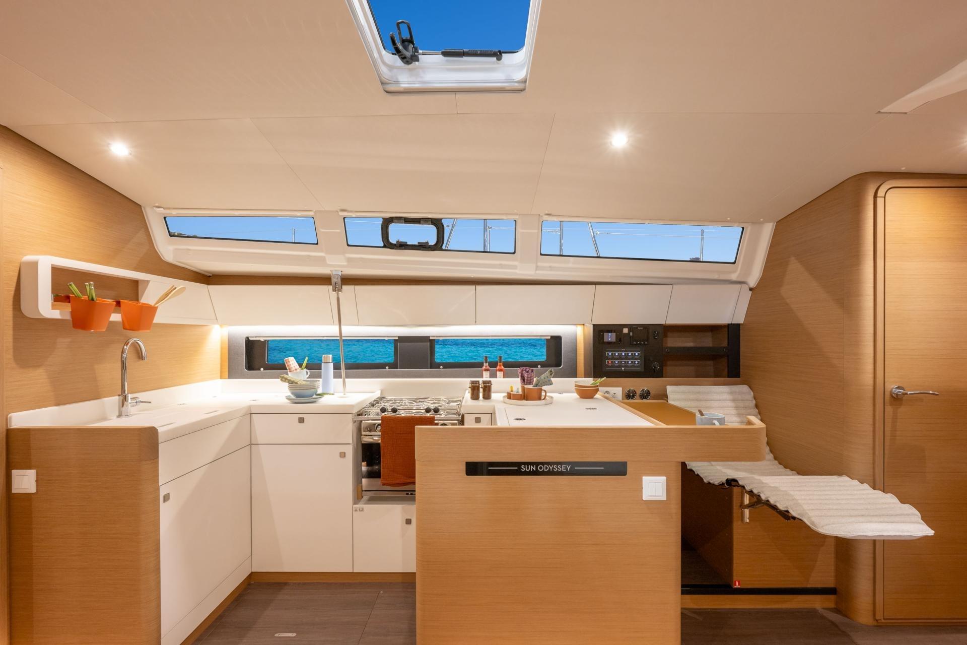 2026 Jeanneau Sun Odyssey 455 à vendre (photo 10)