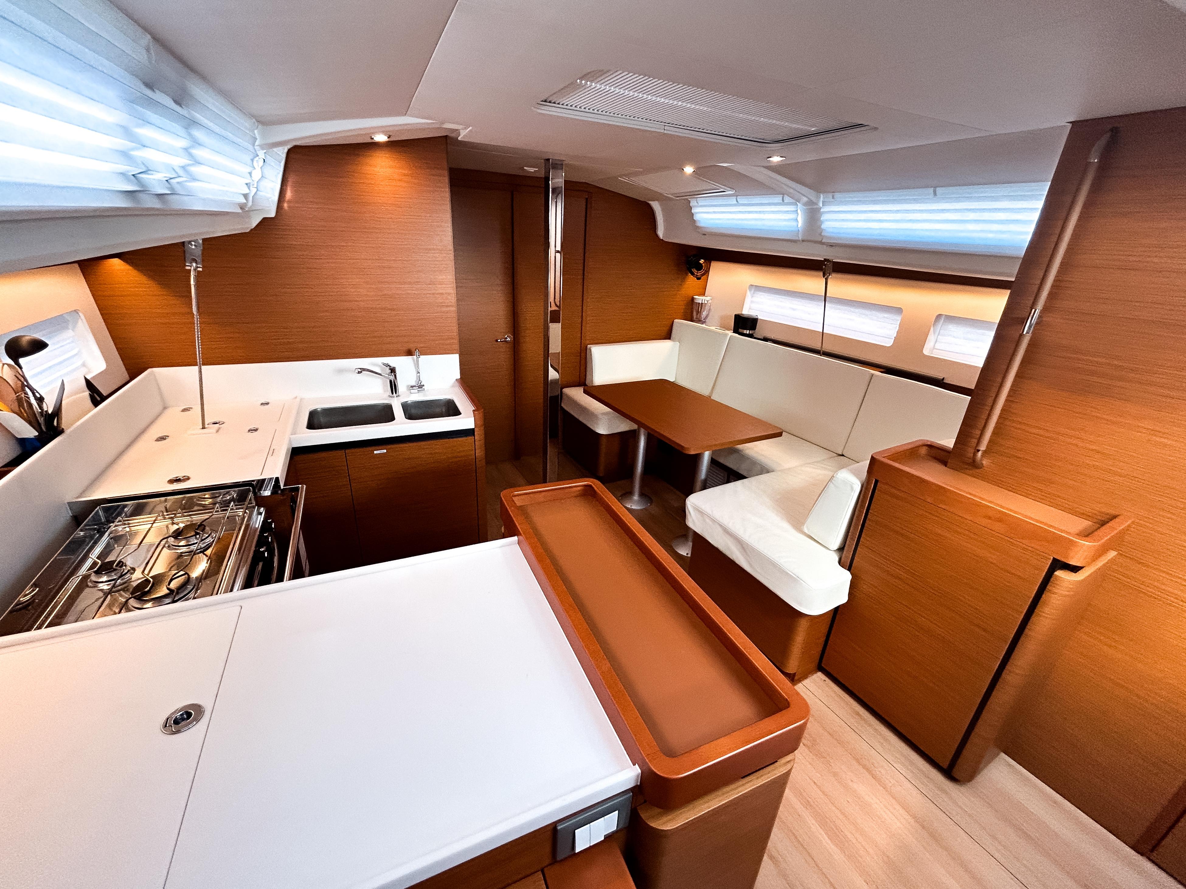 2024 Jeanneau Sun Odyssey 440 en venta (photo 10)