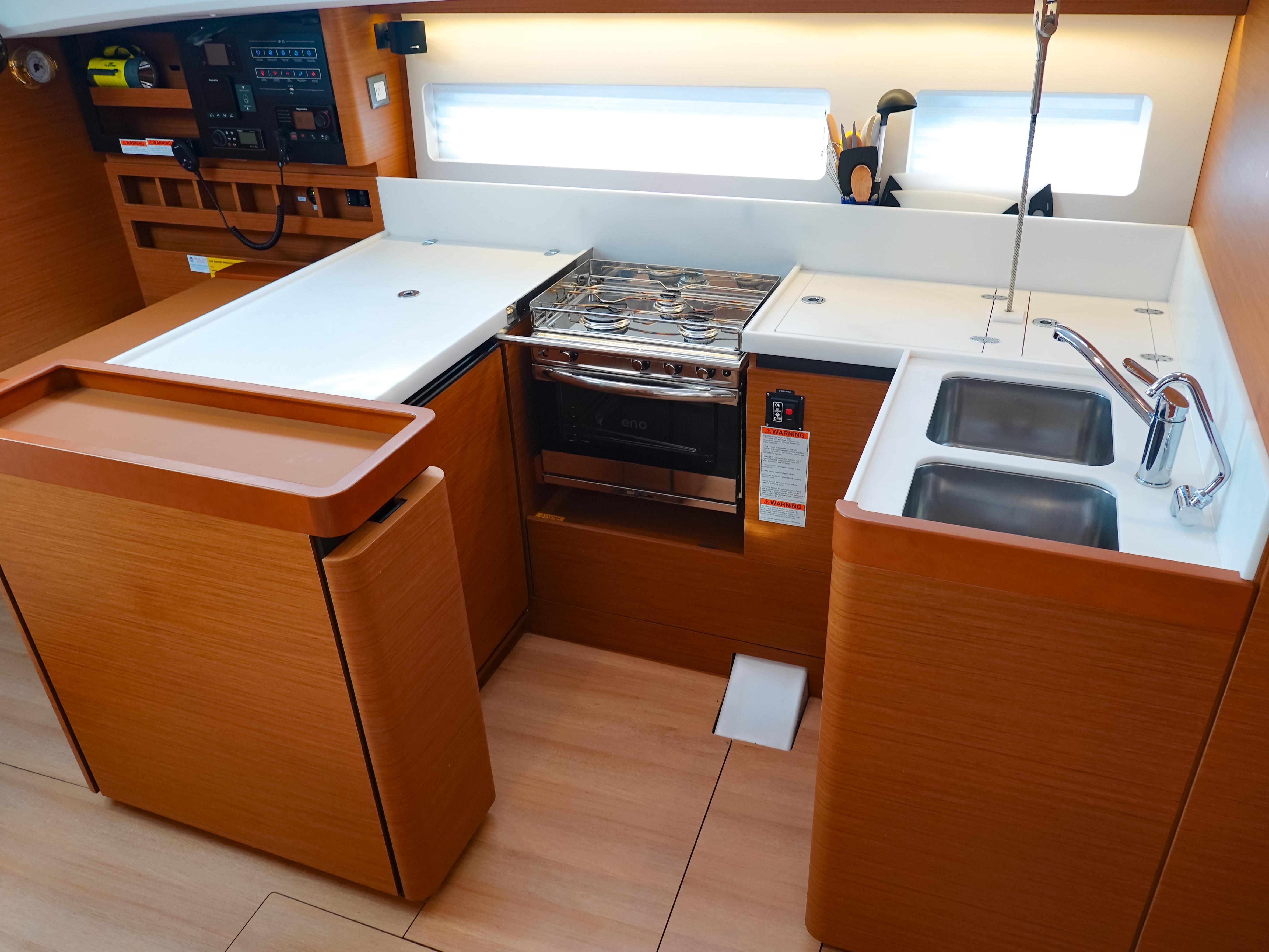 2024 Jeanneau Sun Odyssey 440 en venta (photo 11)