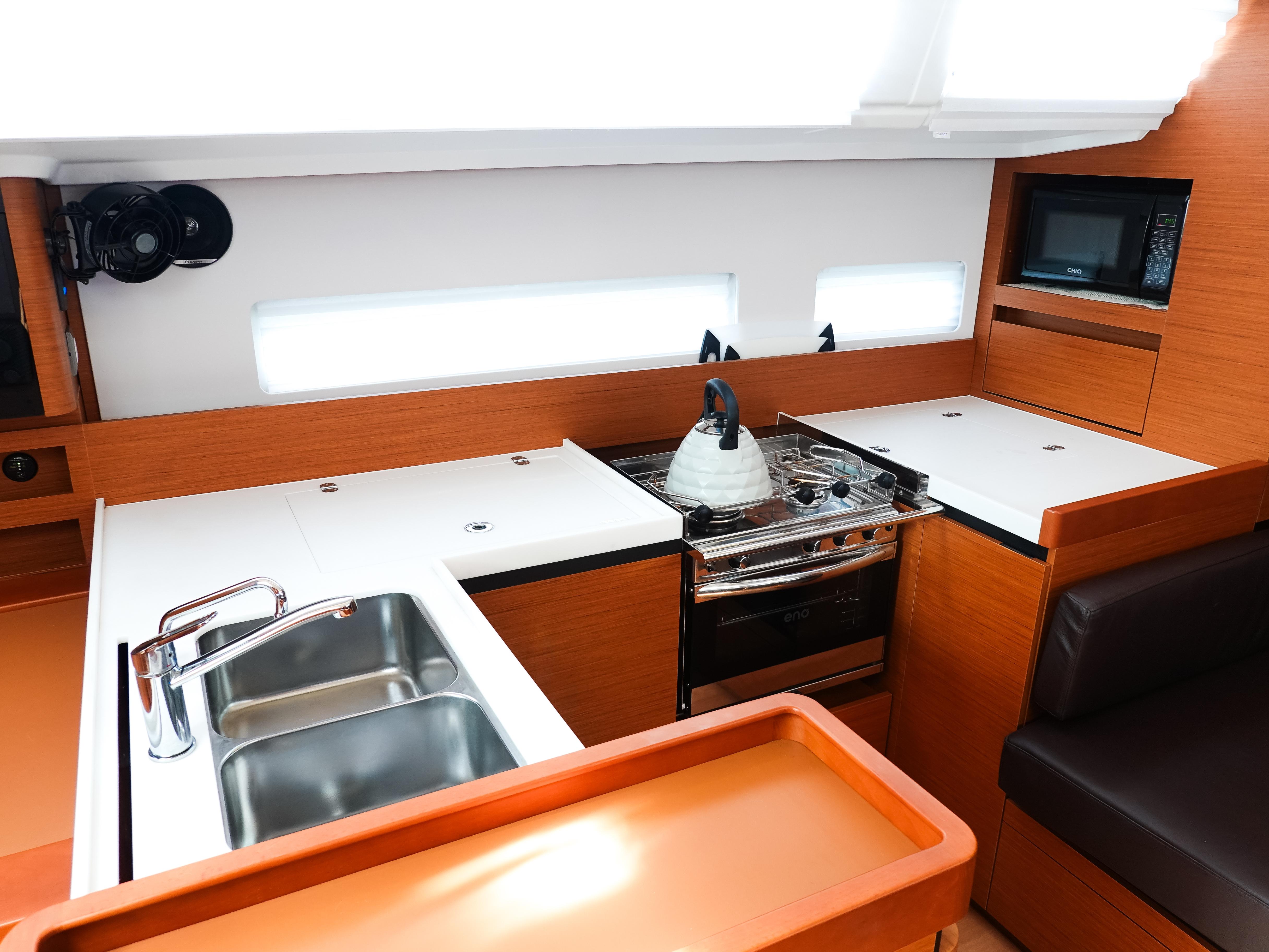 2024 Jeanneau Sun Odyssey 410 à vendre (photo 15)
