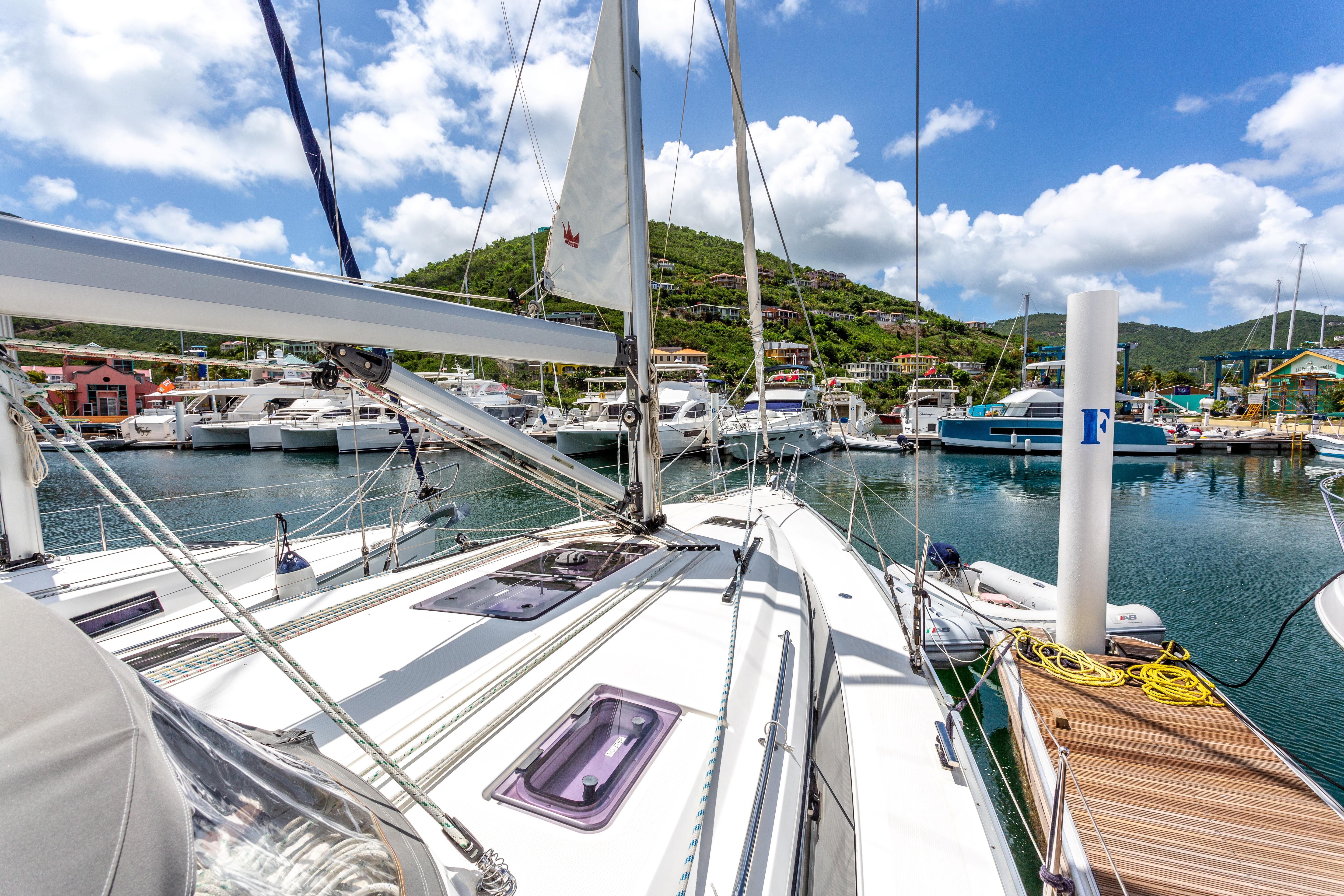 2018 Bavaria Cruiser 41 for sale (photo 6)