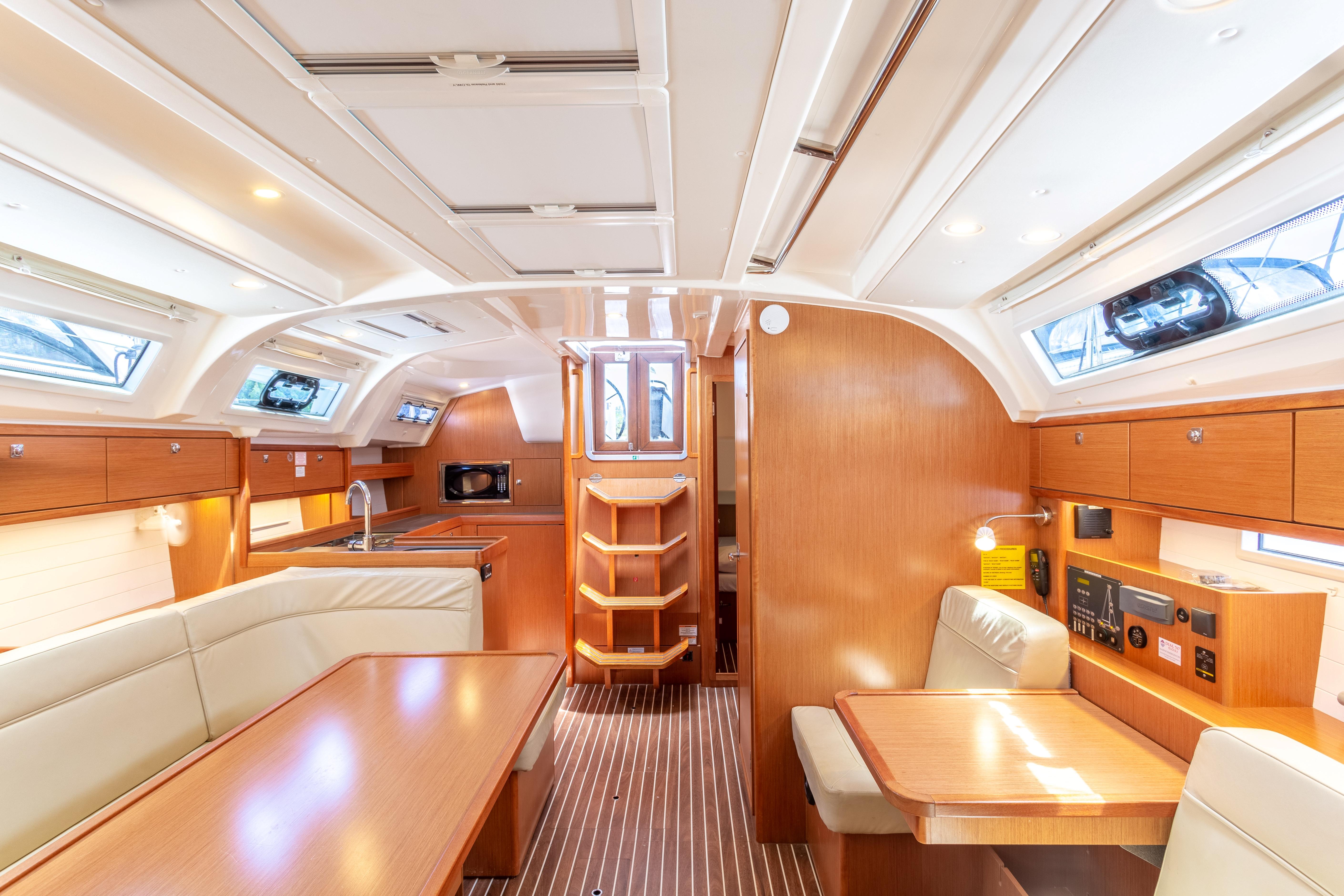 2018 Bavaria Cruiser 41 for sale (photo 8)
