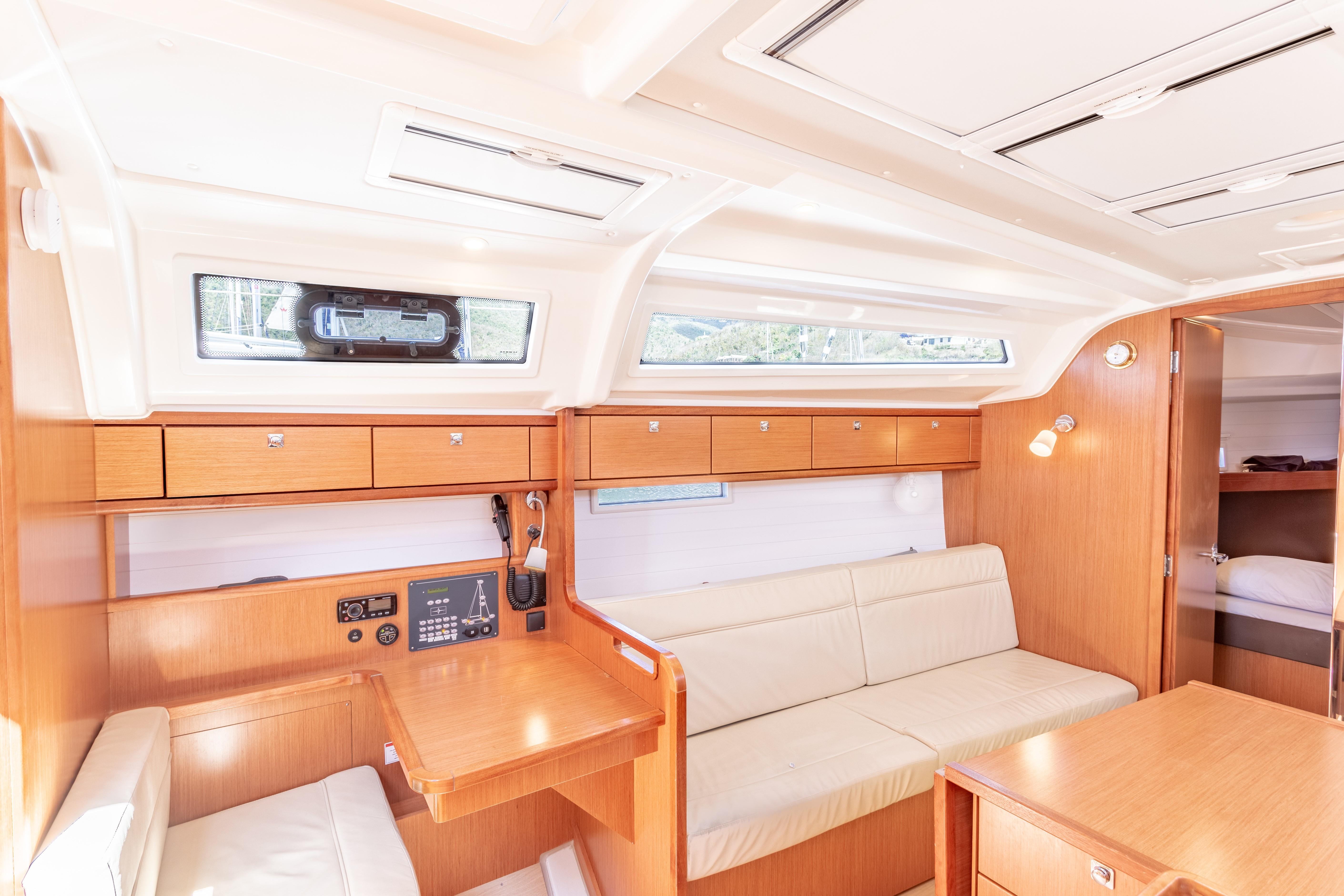 2018 Bavaria Cruiser 37 te koop (photo 22)