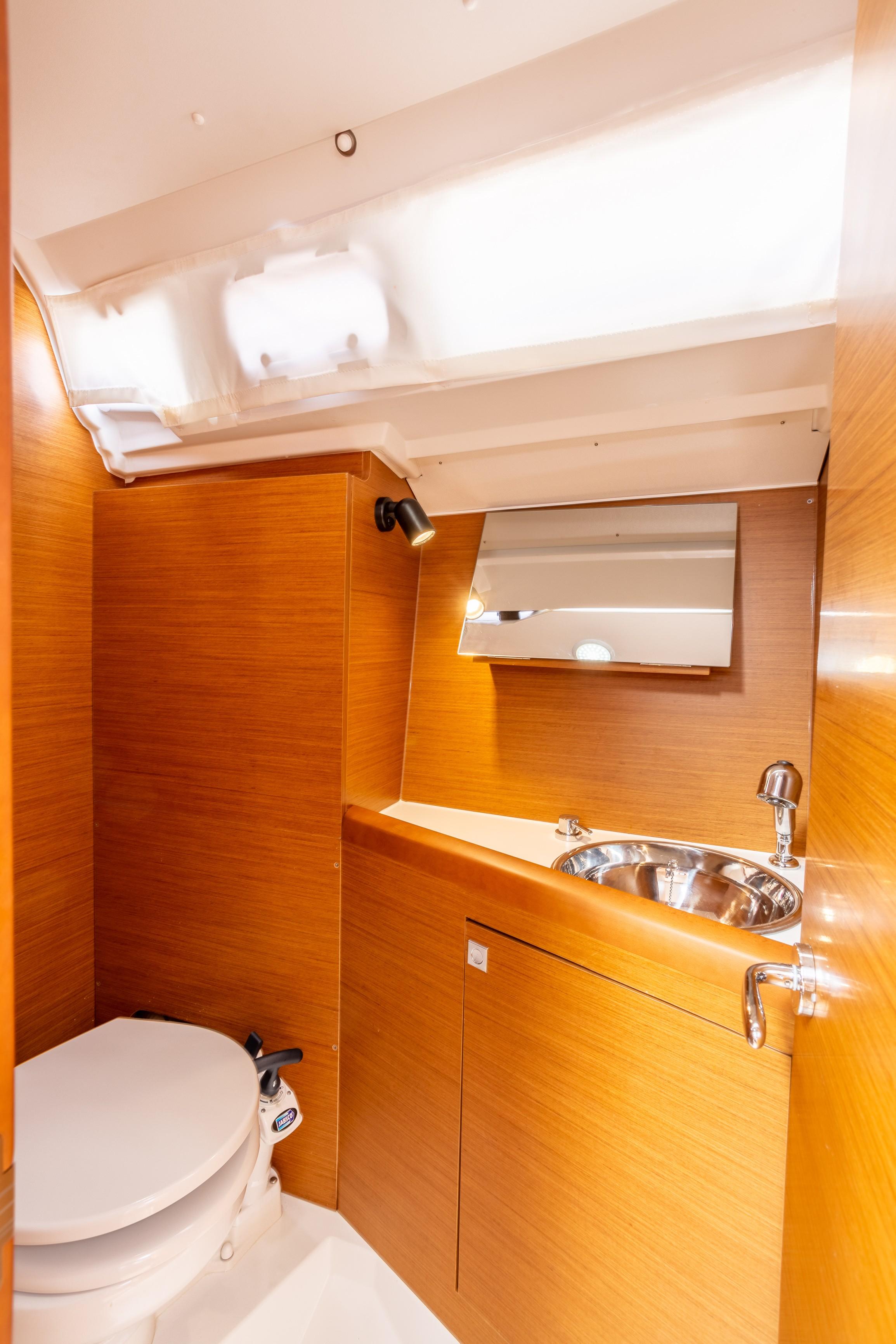 2020 Jeanneau Sun Odyssey 349 na sprzedaż (photo 30)