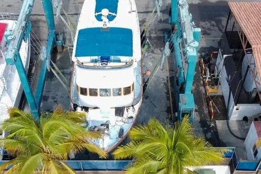 1983 DeFever Performance Offshore Cruiser à vendre (photo 14)