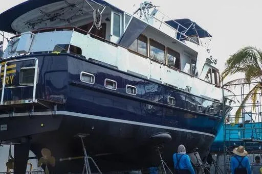 1983 DeFever Performance Offshore Cruiser à vendre (photo 24)