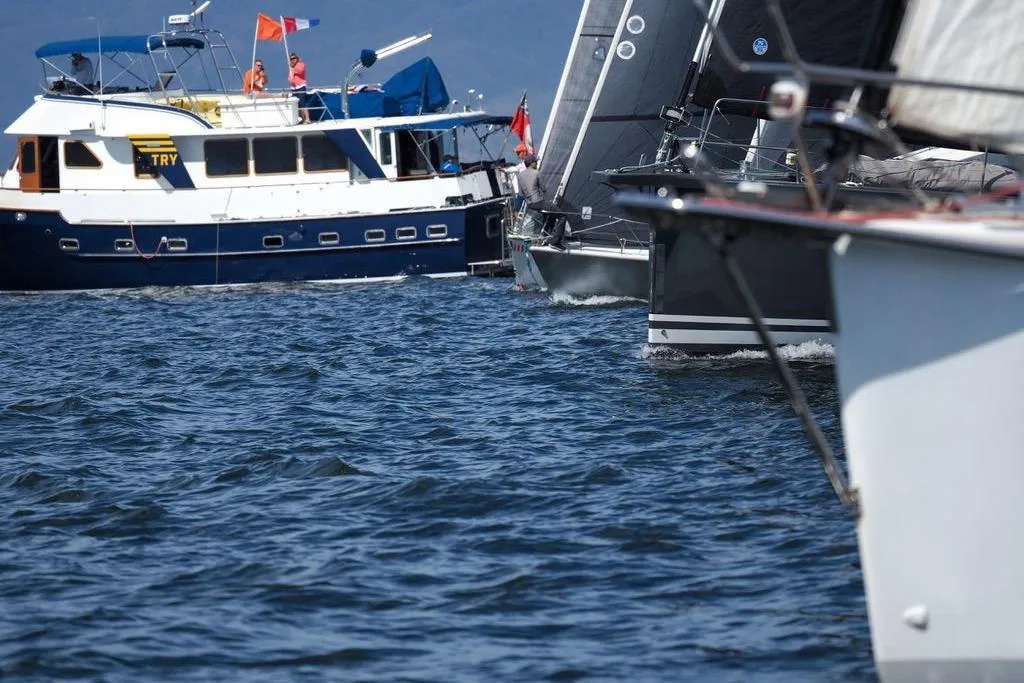 1983 DeFever Performance Offshore Cruiser à vendre (photo 26)