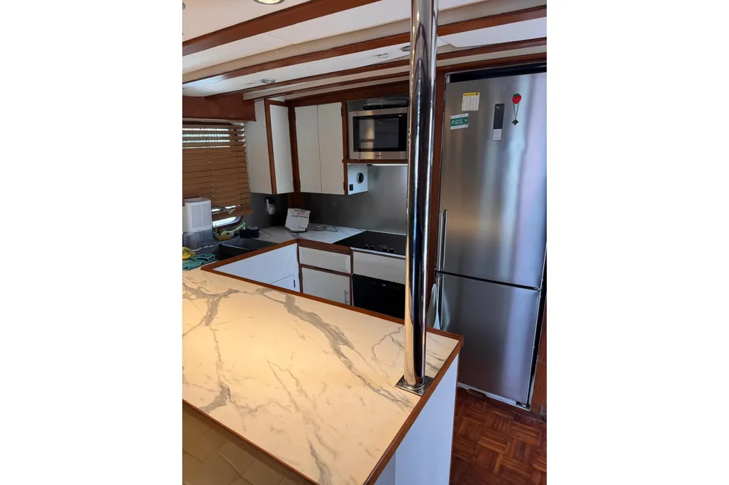 1983 DeFever Performance Offshore Cruiser à vendre (photo 28)