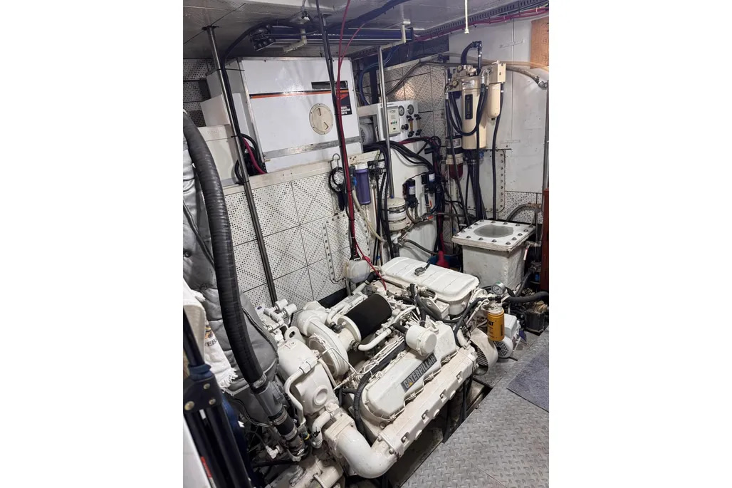 1983 DeFever Performance Offshore Cruiser à vendre (photo 45)