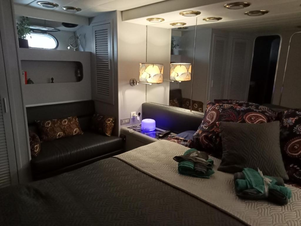 1985 AZIMUT 66 zu verkaufen (photo 7)