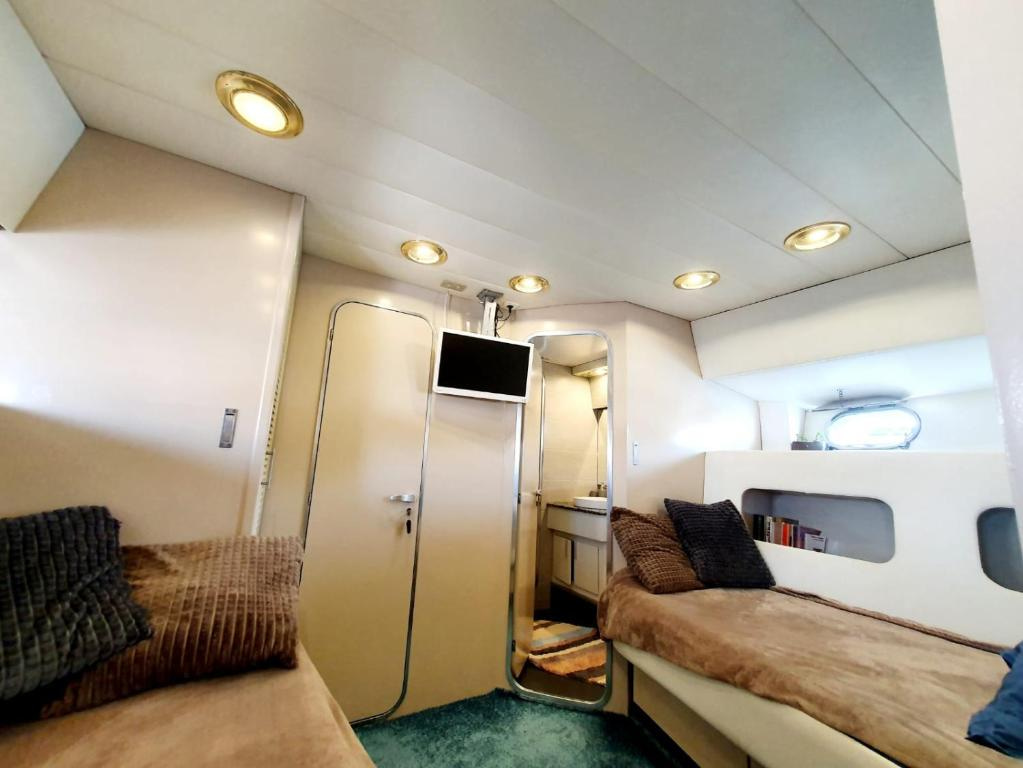 1985 AZIMUT 66 zu verkaufen (photo 13)