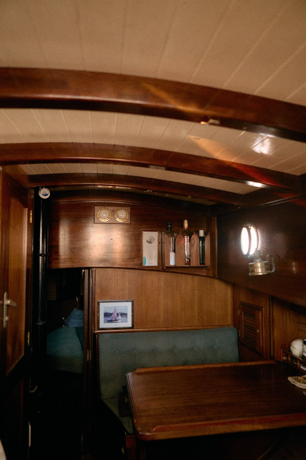 2000 Essex smack Yacht 29 Stewart's Secret for sale (photo 9)