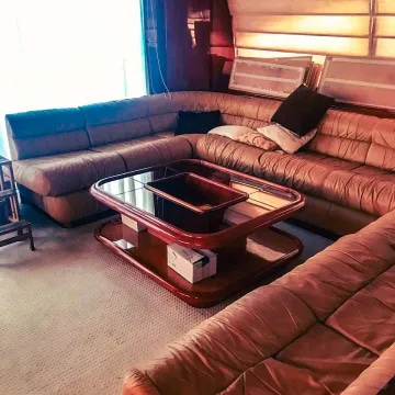 2002 Custom Line 94 for sale (photo 6)