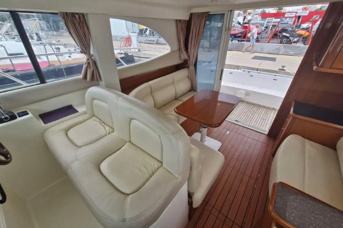 2005 Jeanneau Prestige 36 fly à vendre (photo 5)
