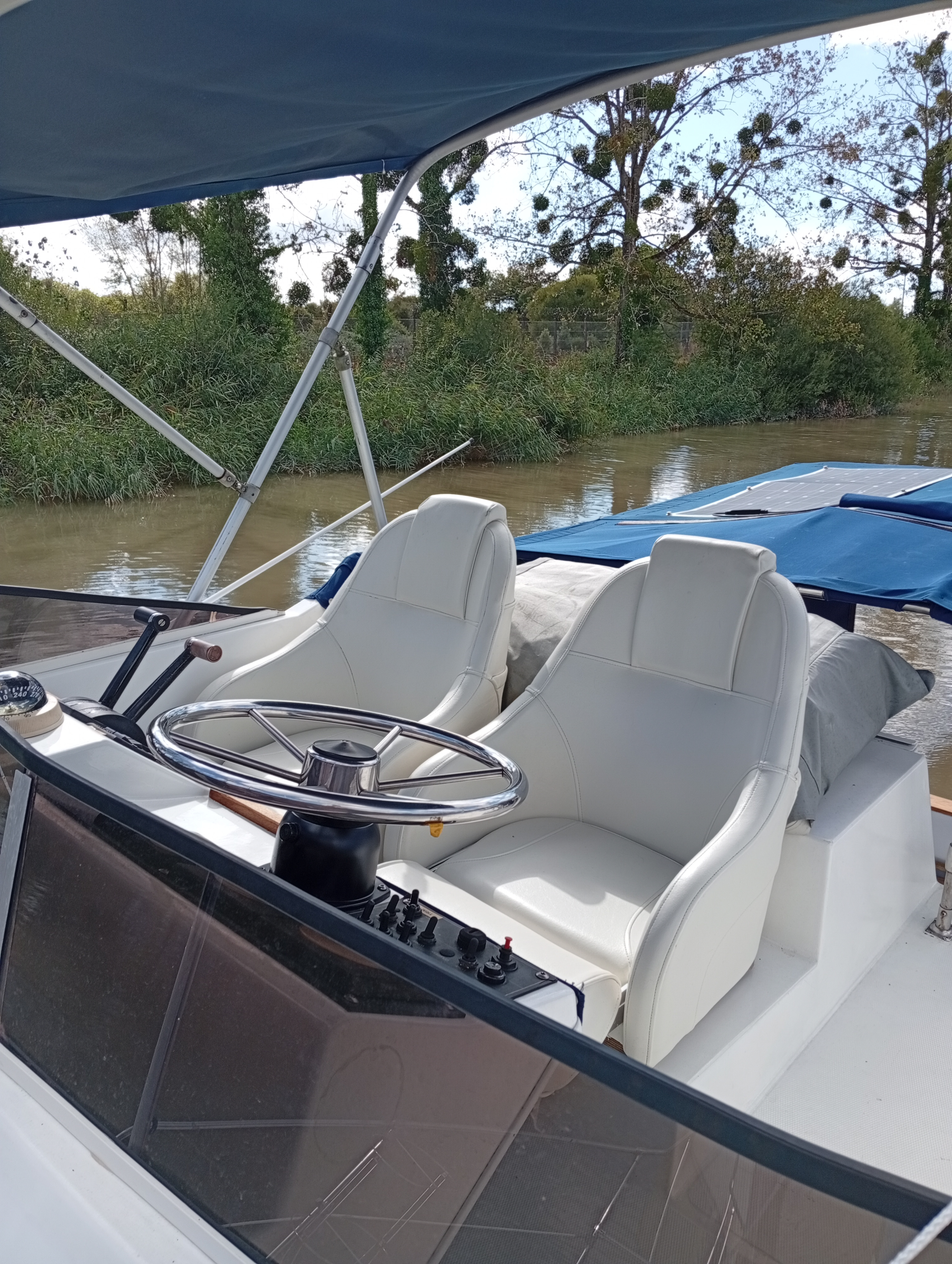 1988 Bayliner Trophy 2560 na sprzedaż (photo 9)