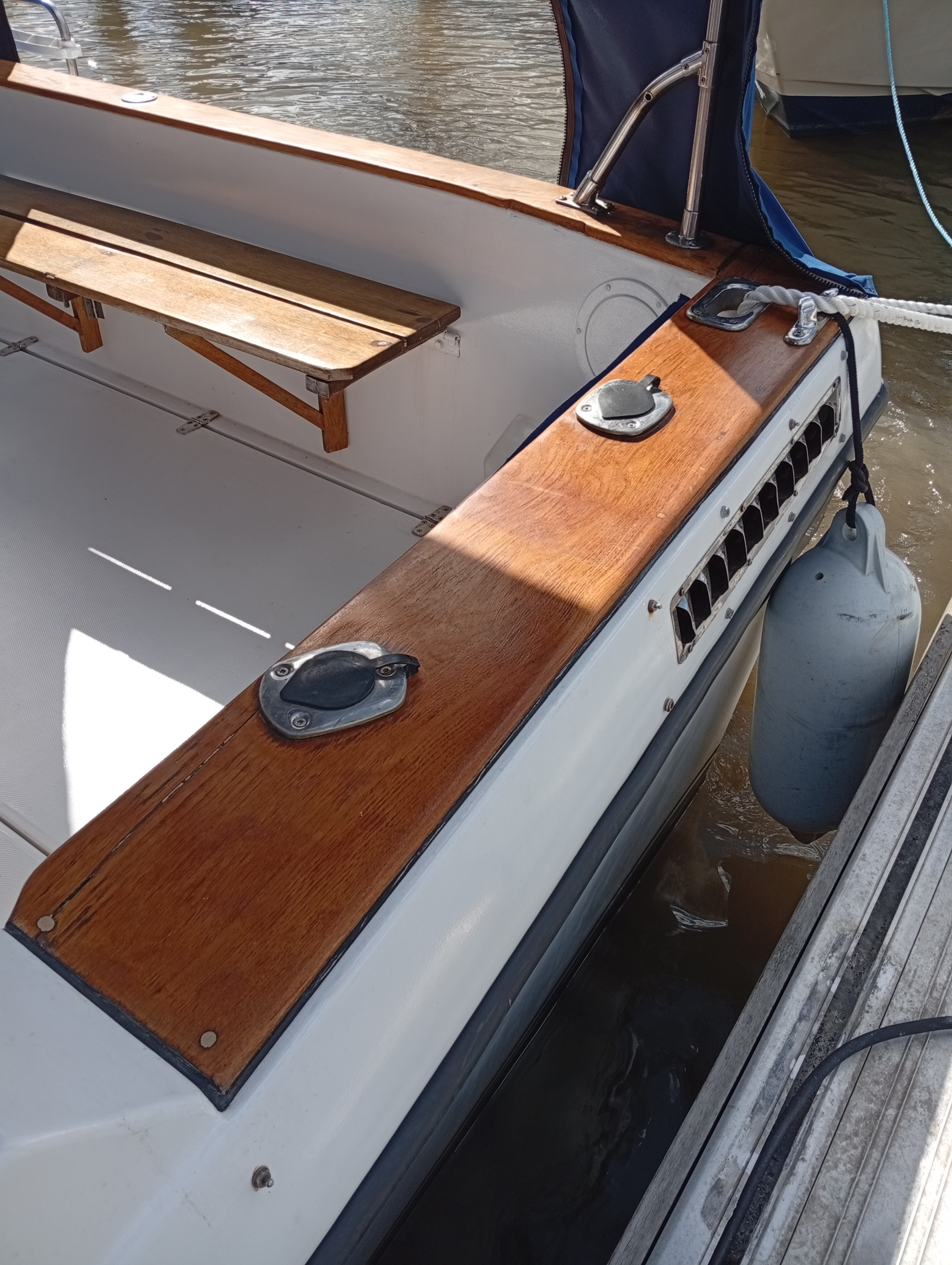1988 Bayliner Trophy 2560 na sprzedaż (photo 35)