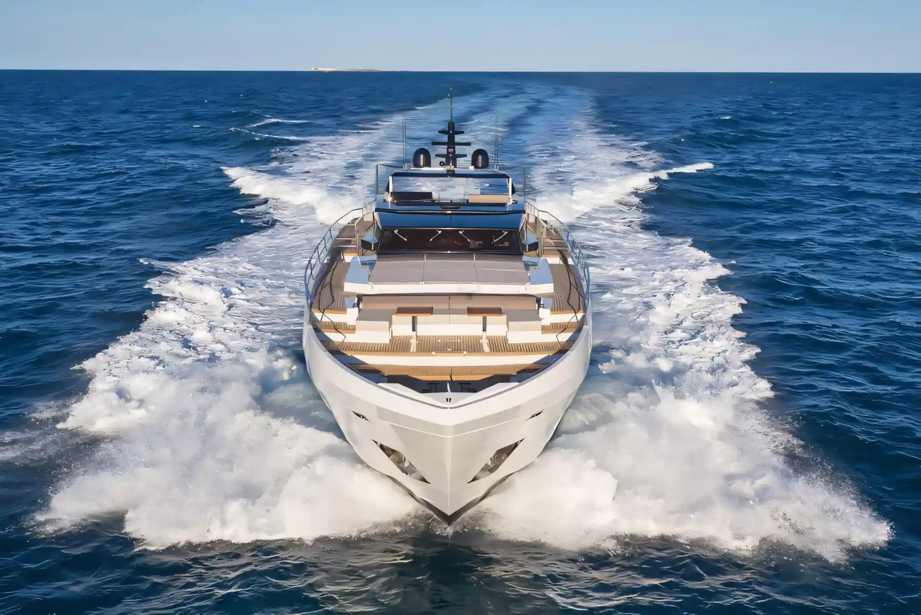 2014 Astilleros Astondoa 100 Century for sale (photo 3)